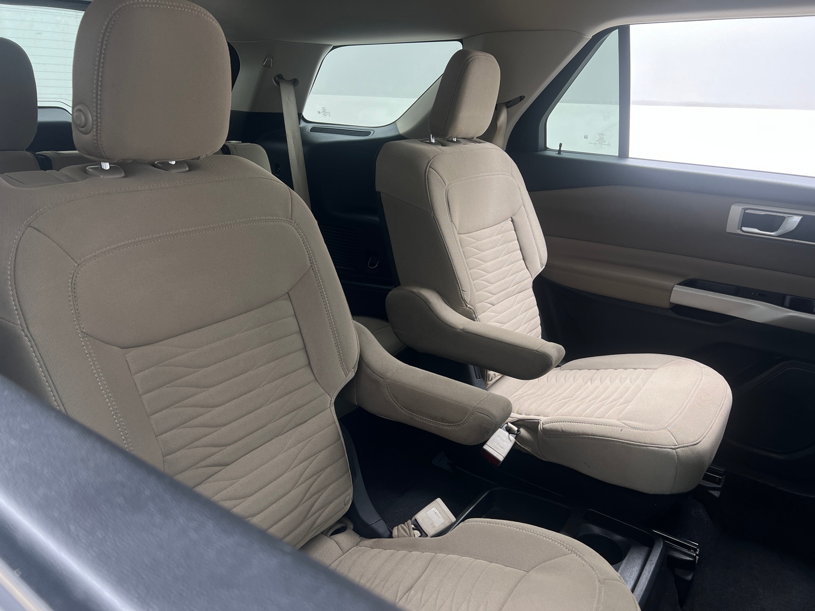 Thumbnail: 2020 Ford Explorer - 6
