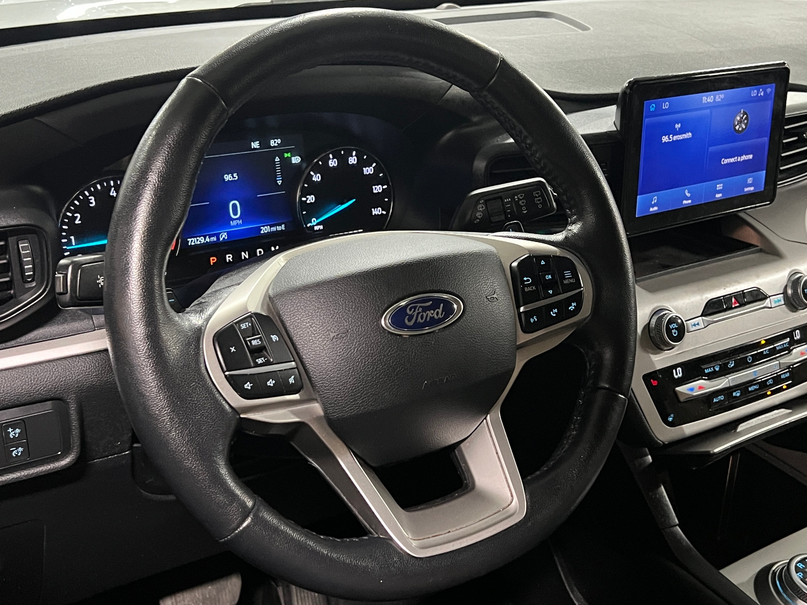 Thumbnail: 2020 Ford Explorer - 5