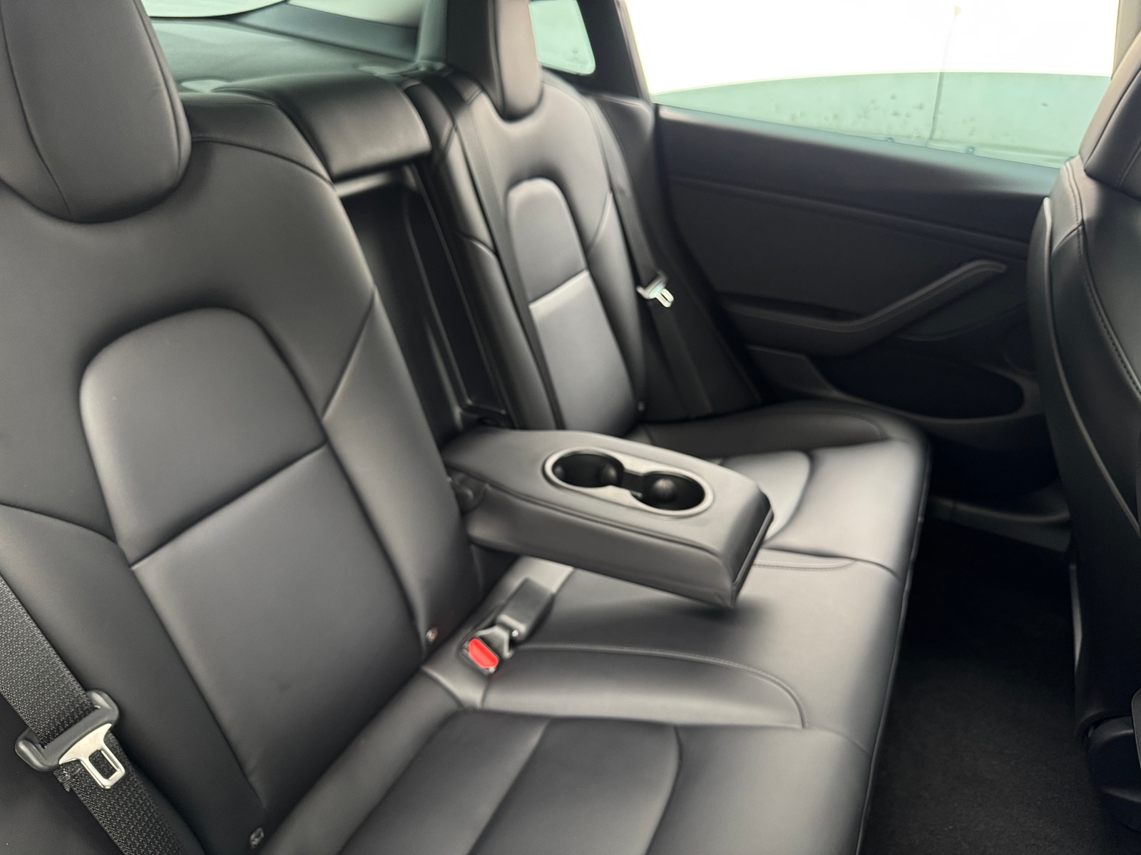 Thumbnail: 2022 Tesla Model 3 - 4