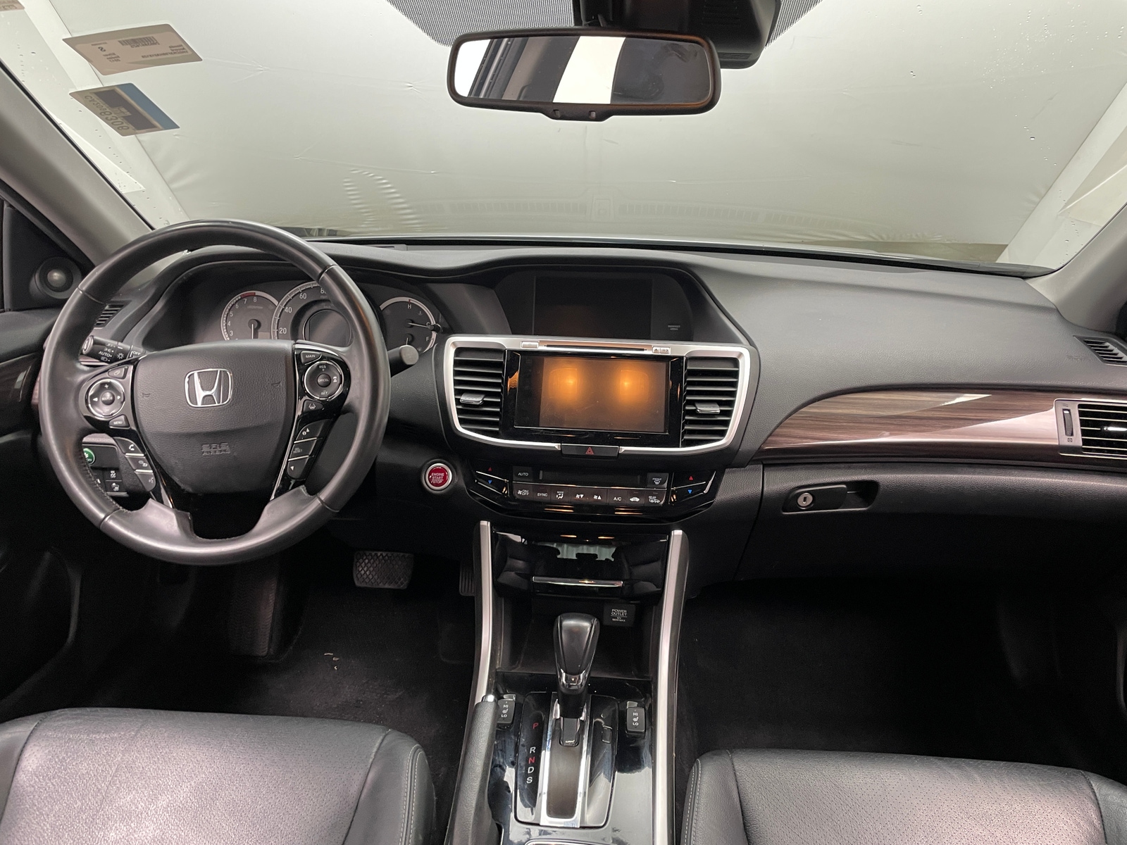 Thumbnail: 2017 Honda Accord - 2
