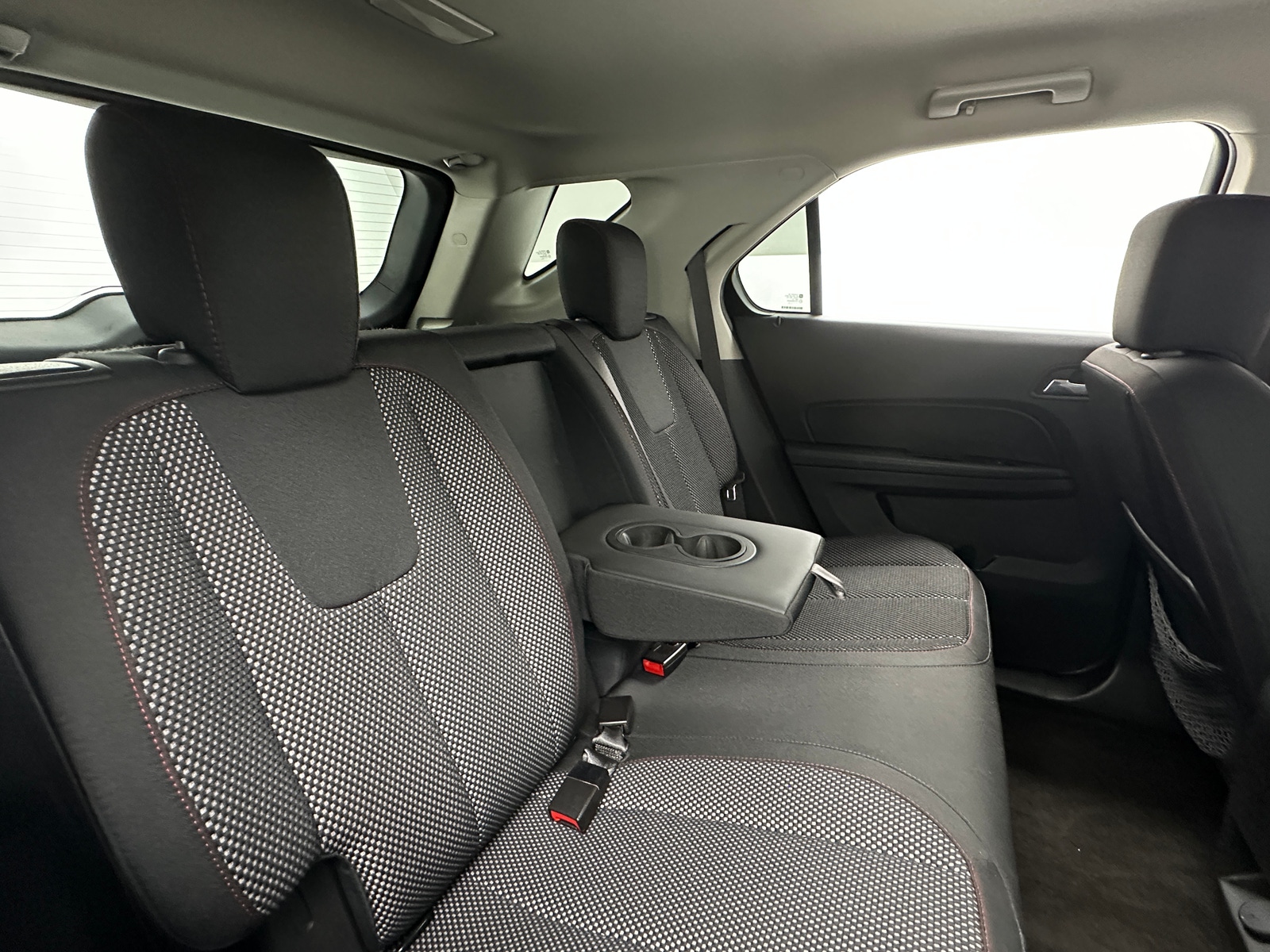 Thumbnail: 2016 Chevrolet Equinox - 6