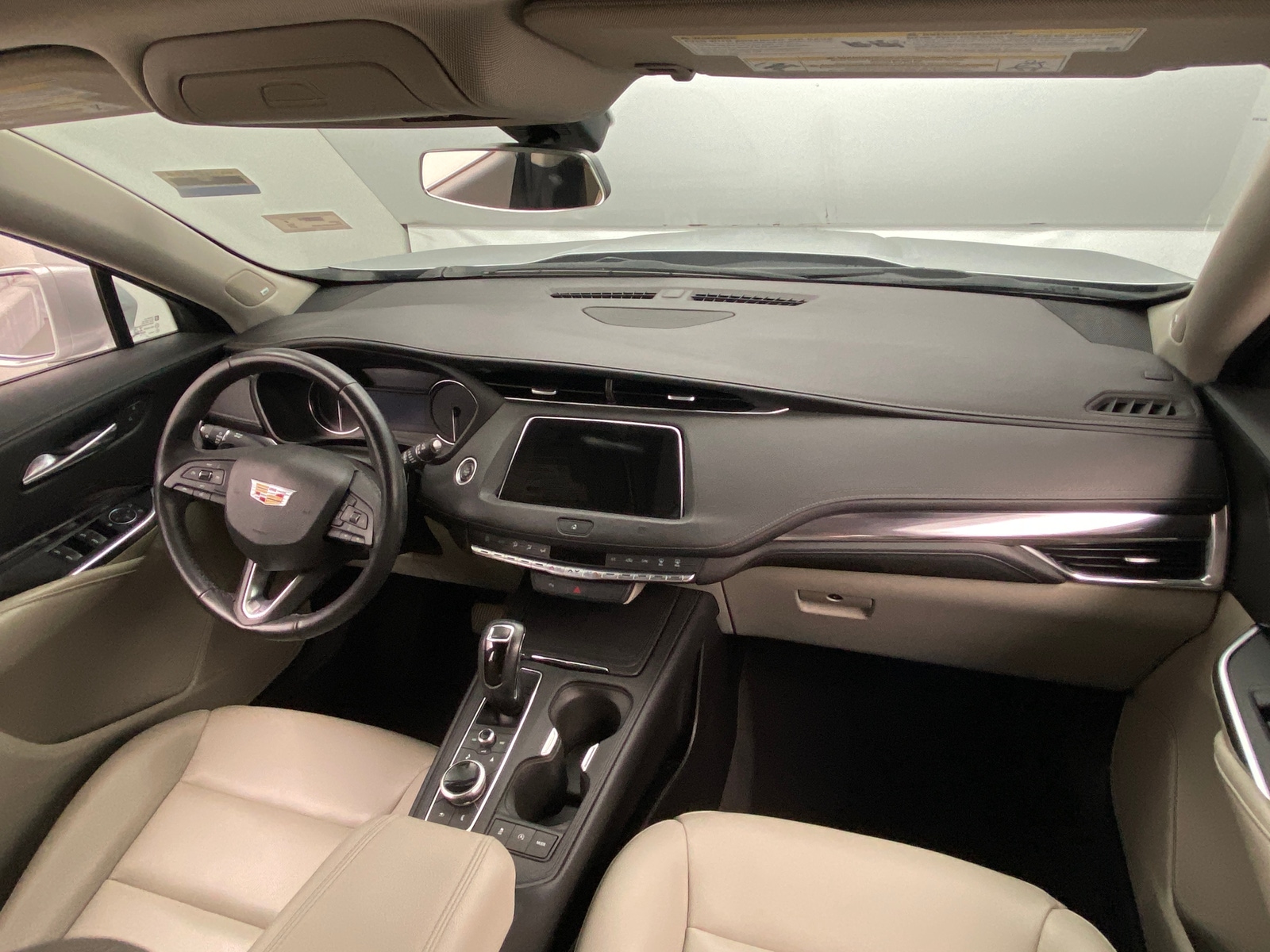 Thumbnail: 2019 Cadillac XT4 - 2