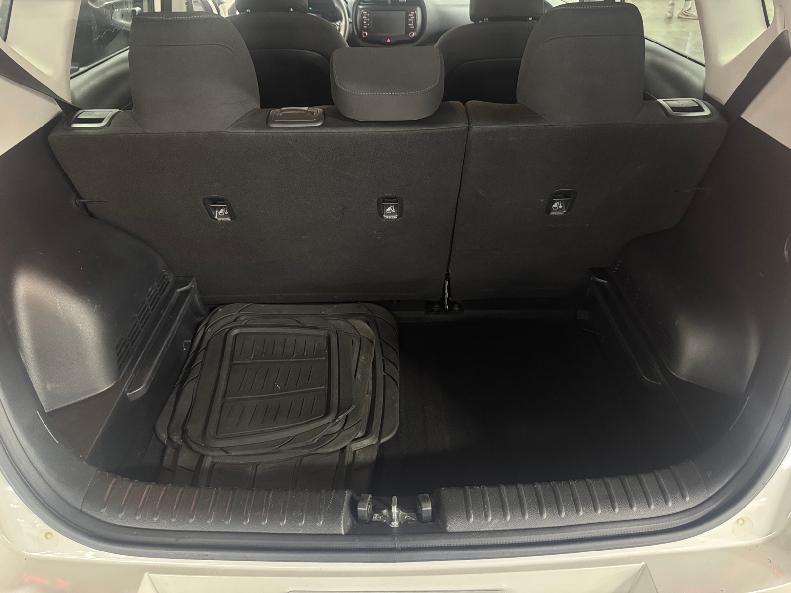 Thumbnail: 2021 Kia Soul - 7
