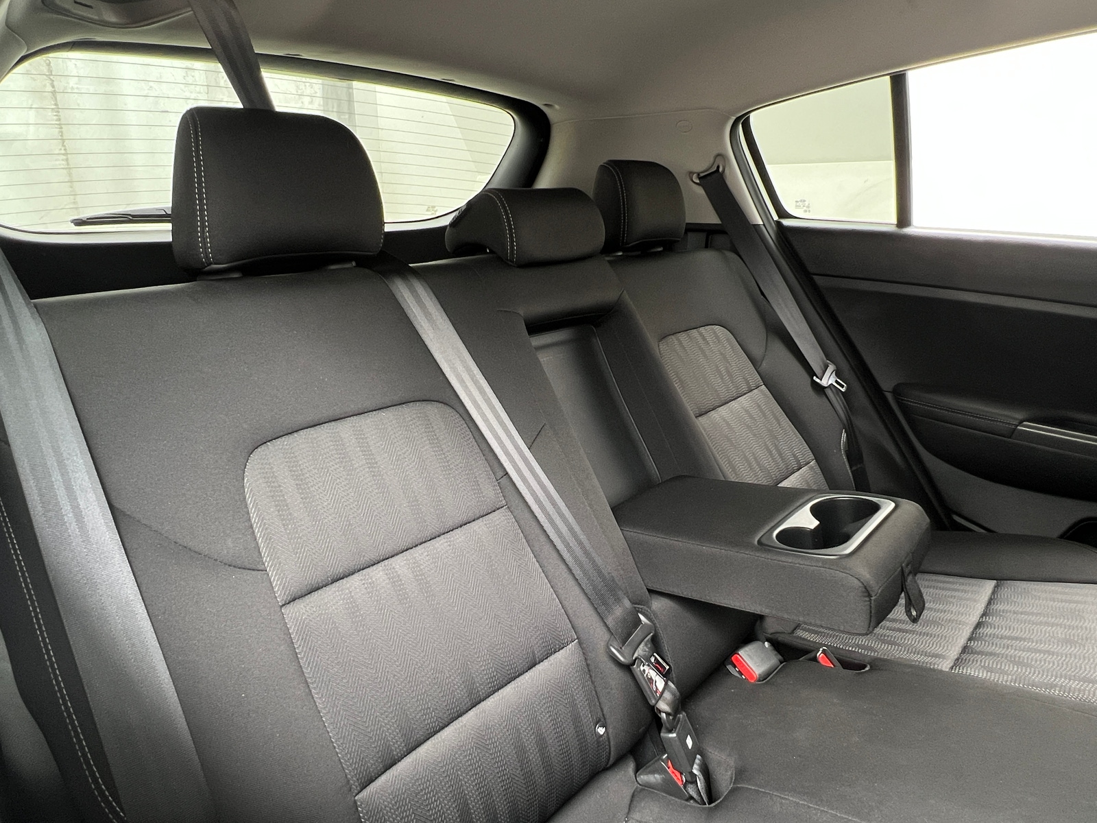 Thumbnail: 2020 Kia Sportage - 6