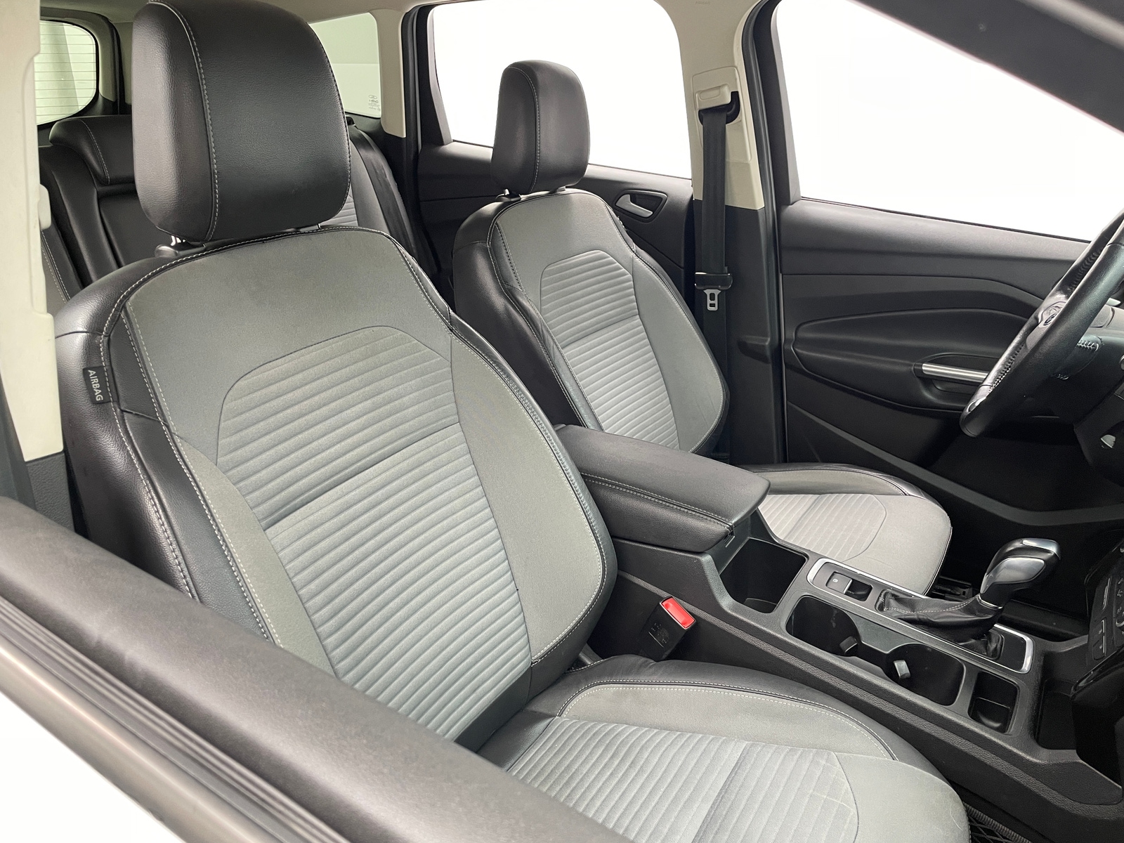 Thumbnail: 2019 Ford Escape - 2