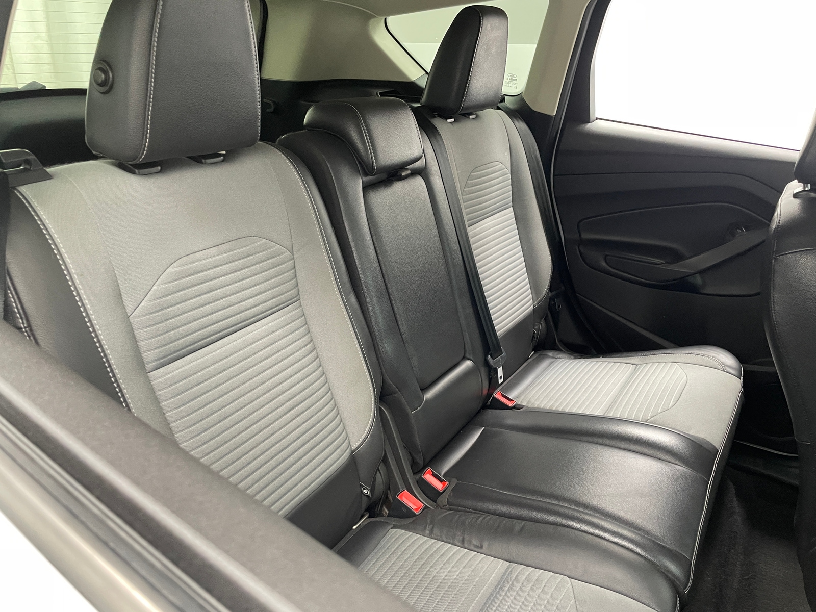 Thumbnail: 2019 Ford Escape - 6