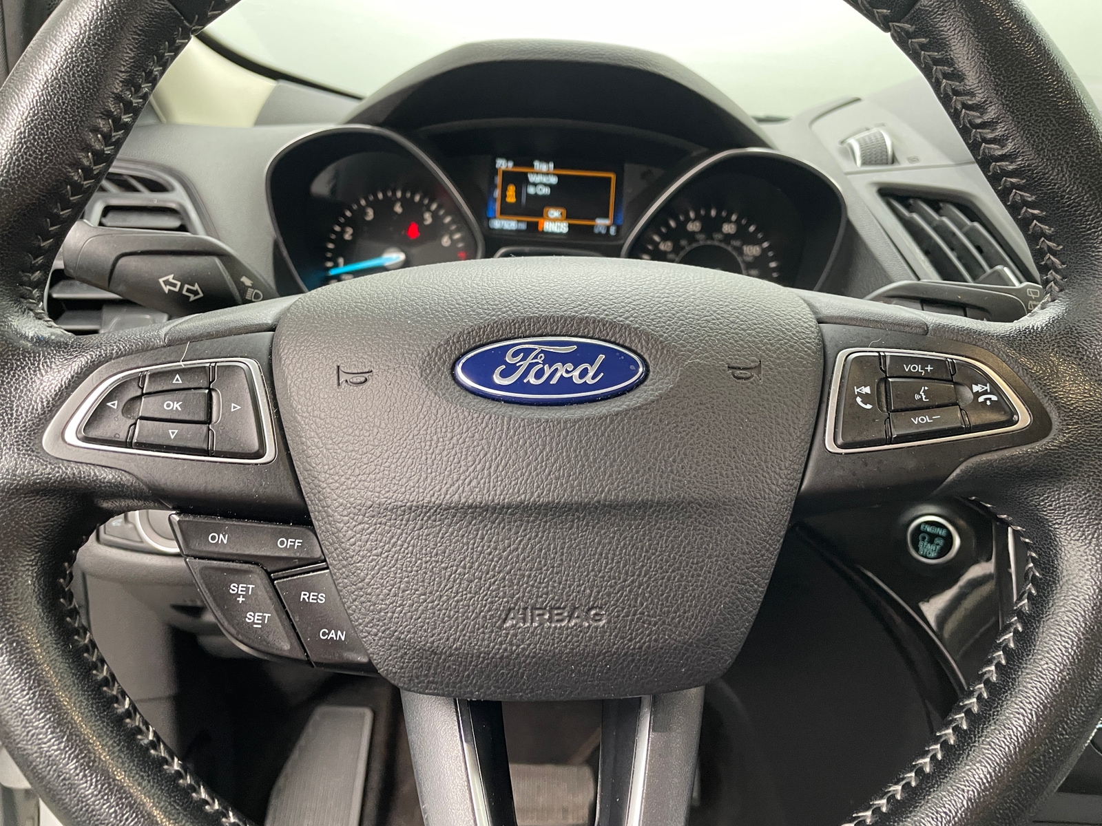 Thumbnail: 2019 Ford Escape - 5