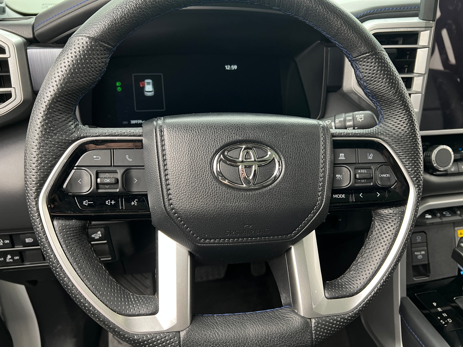 Thumbnail: 2024 Toyota Sequoia - 4