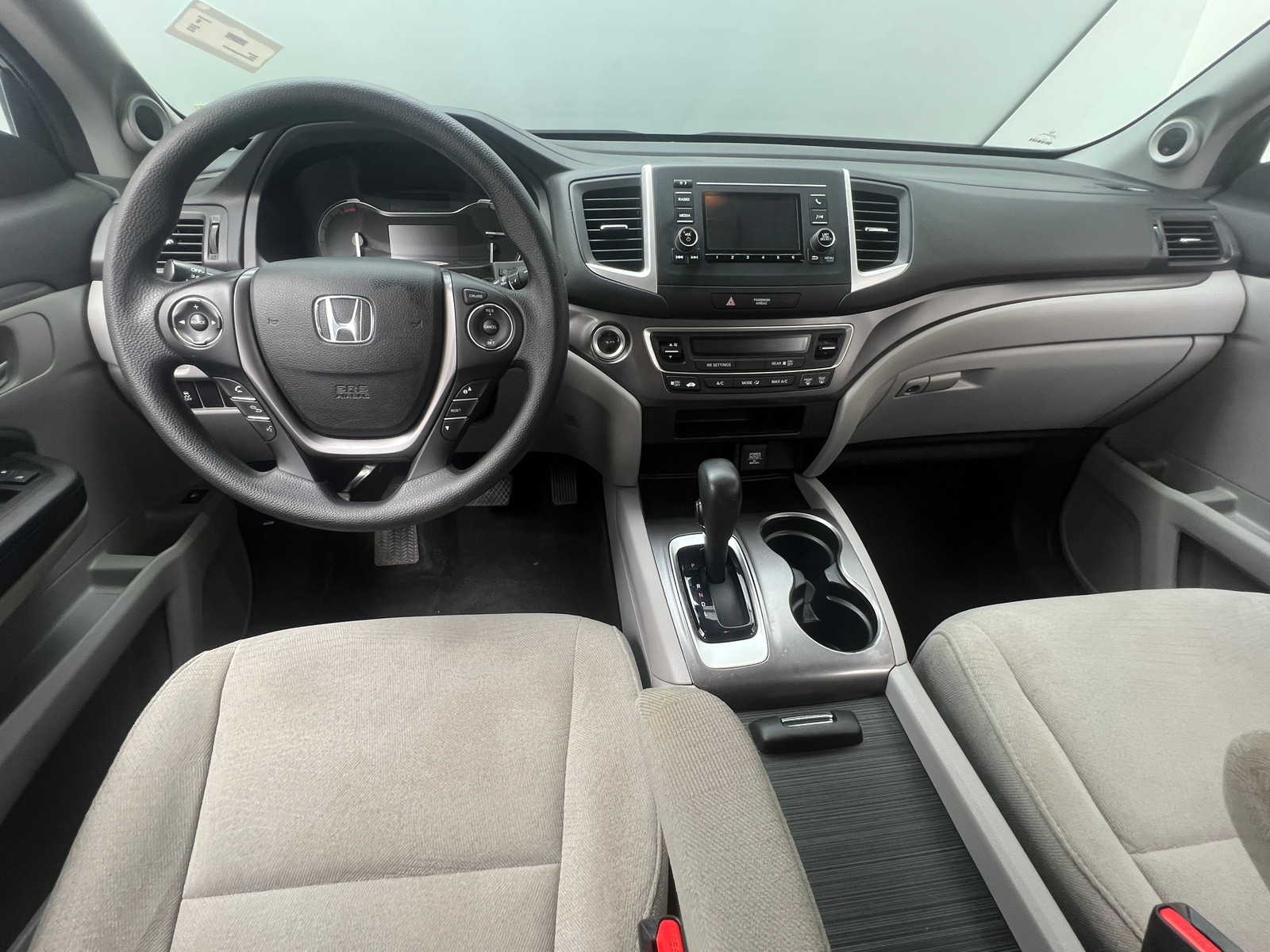 Thumbnail: 2018 Honda Pilot - 3