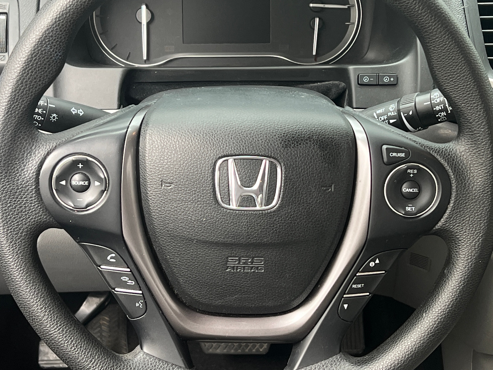 Thumbnail: 2018 Honda Pilot - 5