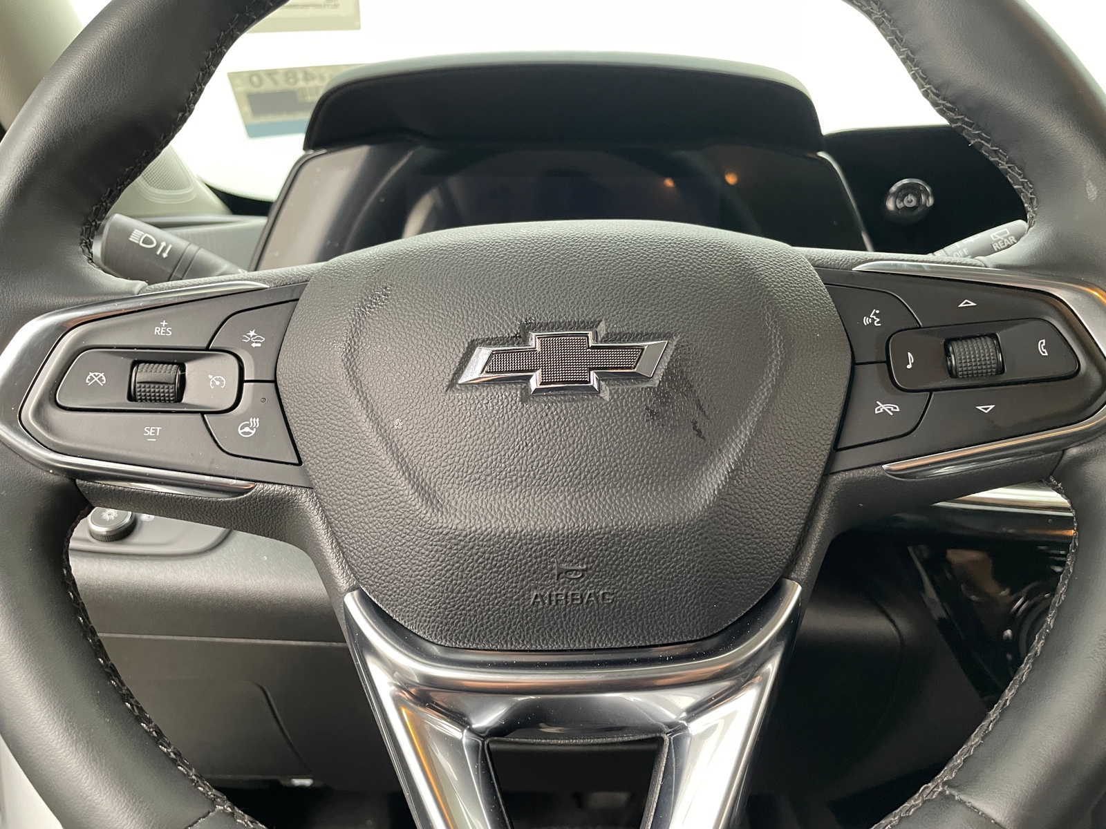 Thumbnail: 2025 Chevrolet Trax - 4