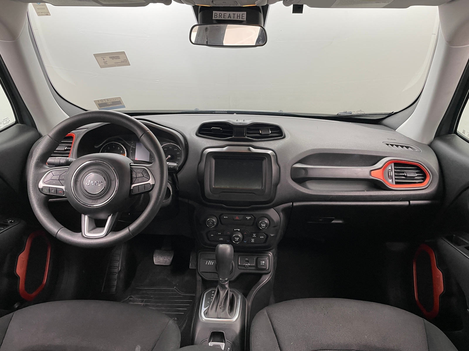 Thumbnail: 2018 Jeep Renegade - 3