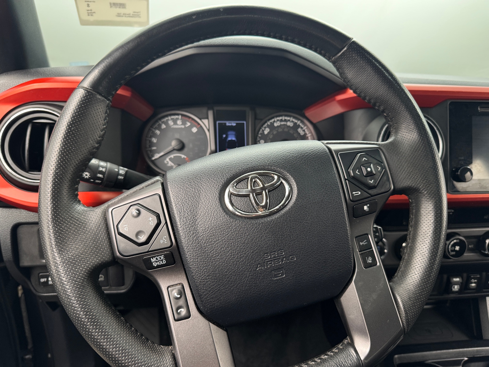 Thumbnail: 2018 Toyota Tacoma - 5