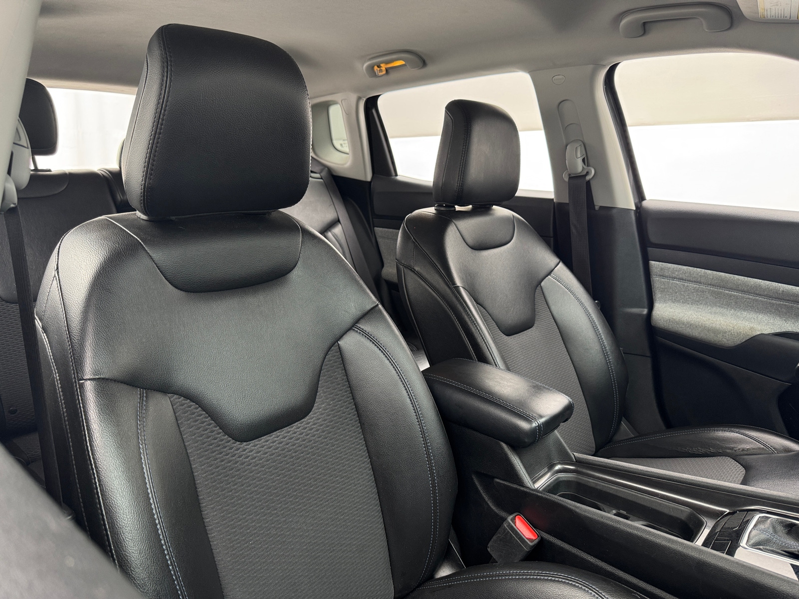 Thumbnail: 2022 Jeep Compass - 2
