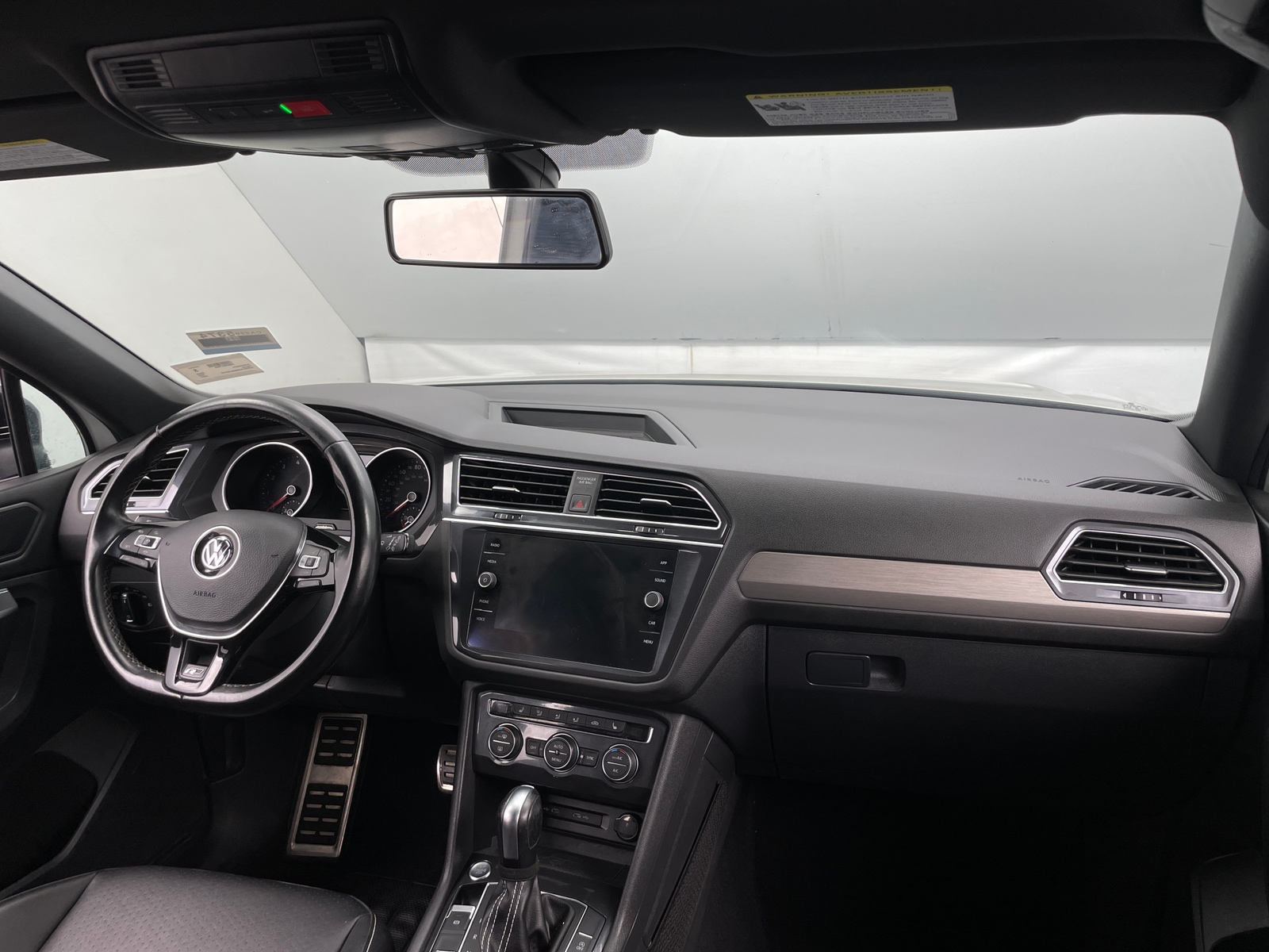 Thumbnail: 2021 Volkswagen Tiguan - 2