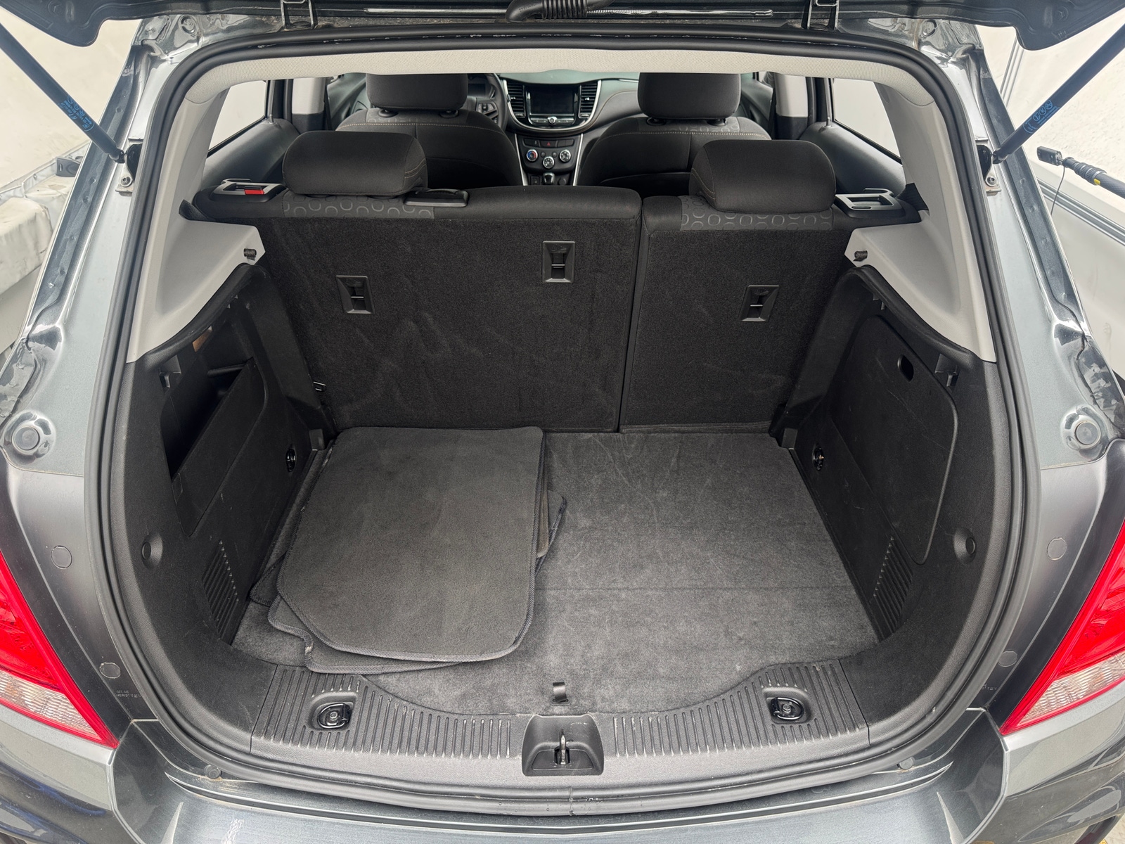 Thumbnail: 2020 Chevrolet Trax - 7
