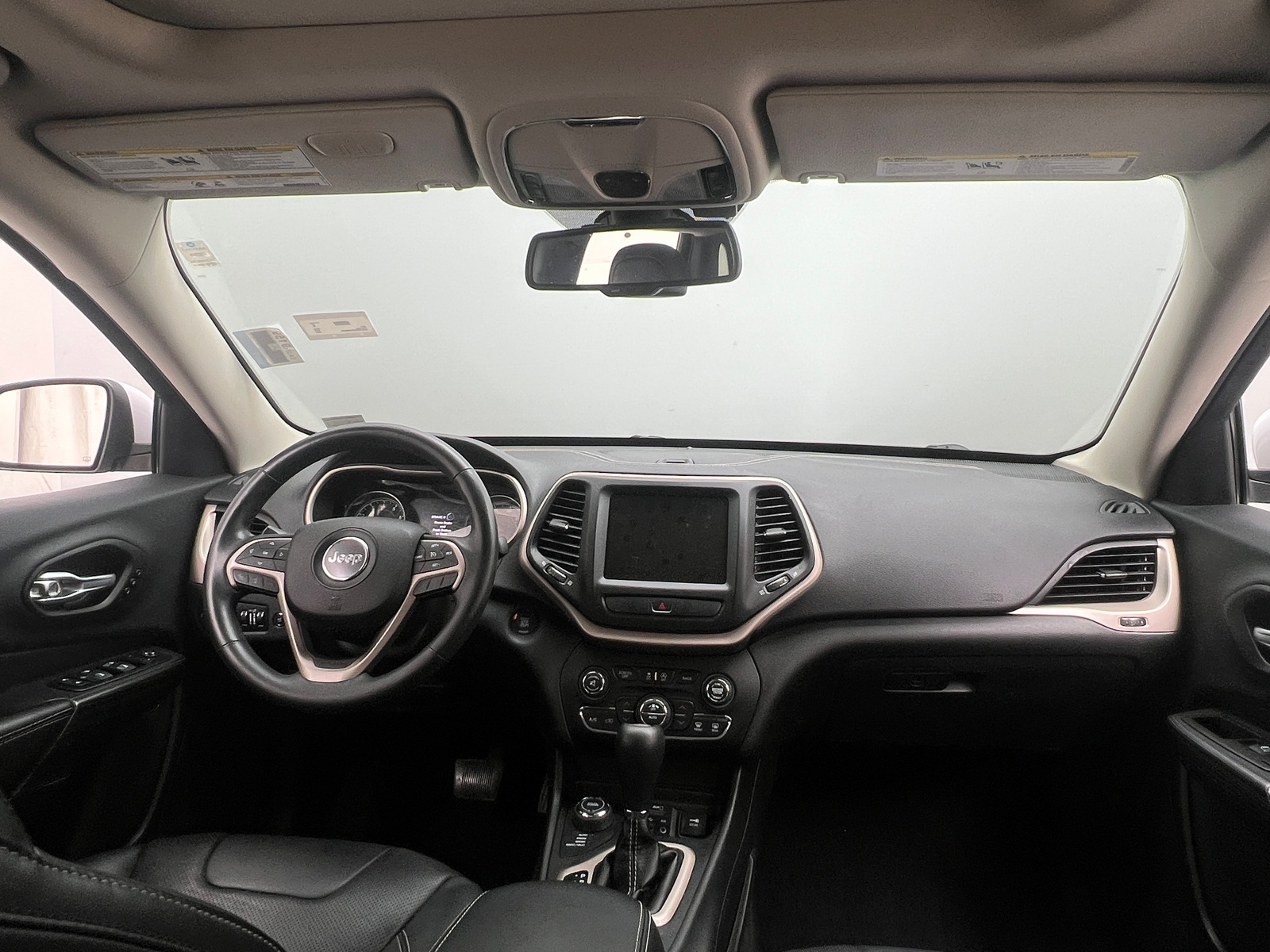 Thumbnail: 2015 Jeep Cherokee - 2