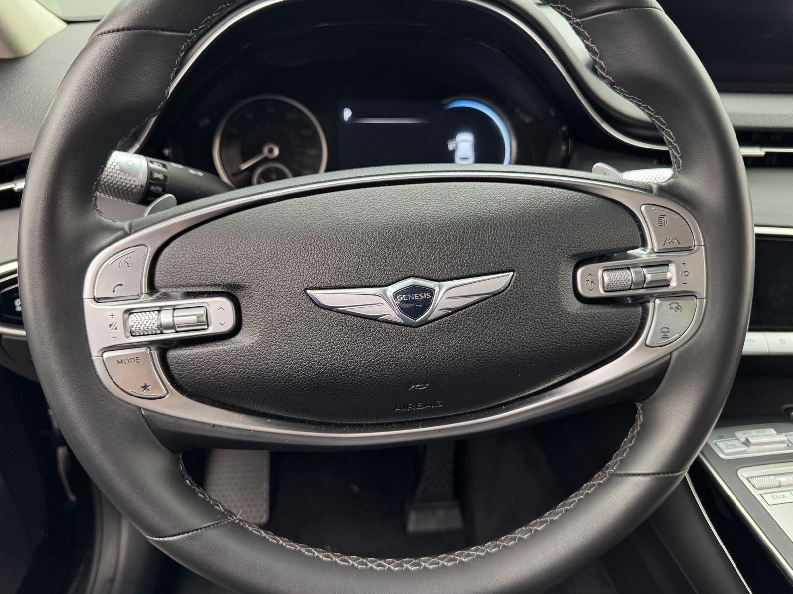 Thumbnail: 2025 Genesis GV70 - 4