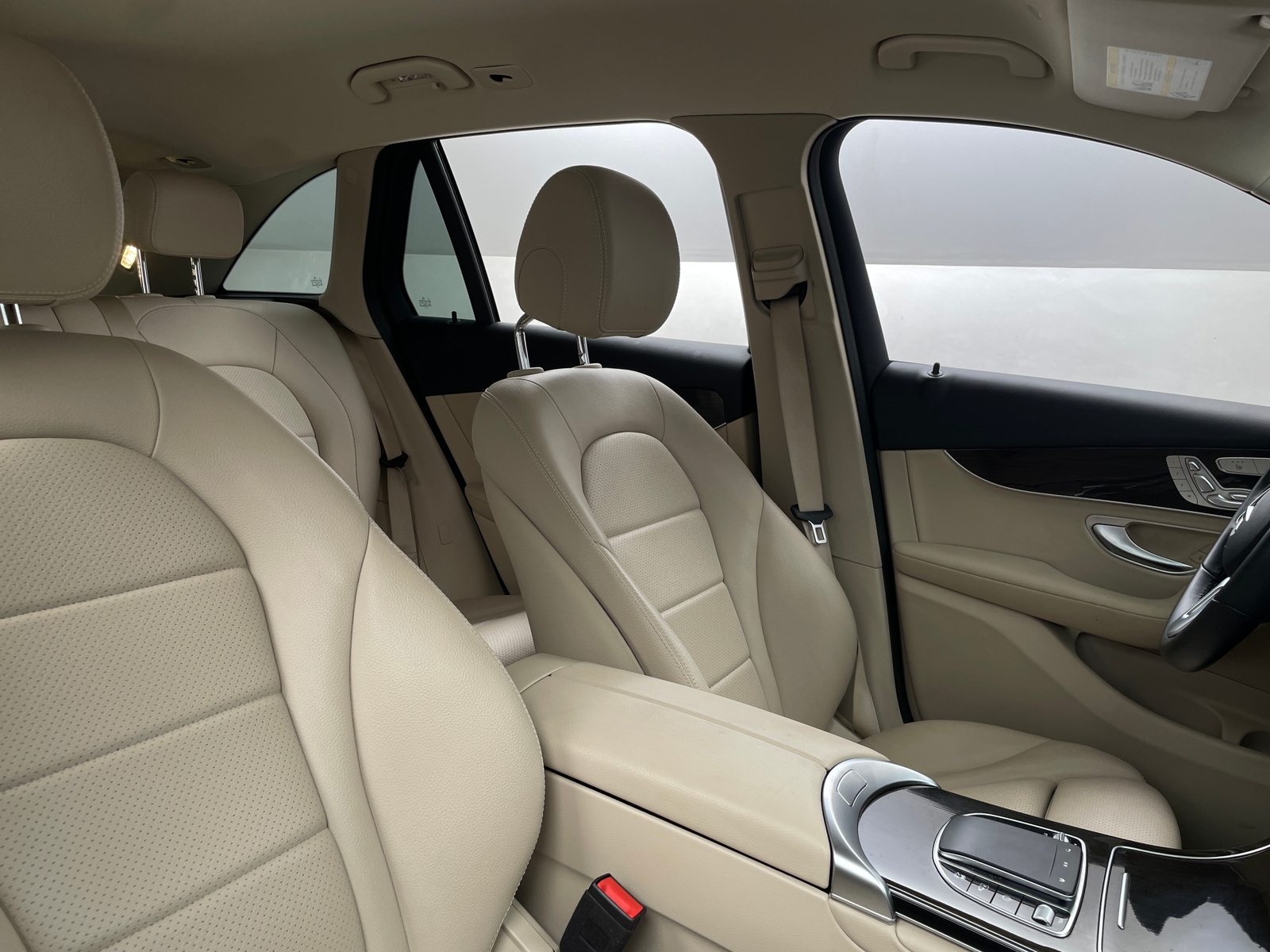 Thumbnail: 2021 Mercedes-Benz GLC - 2