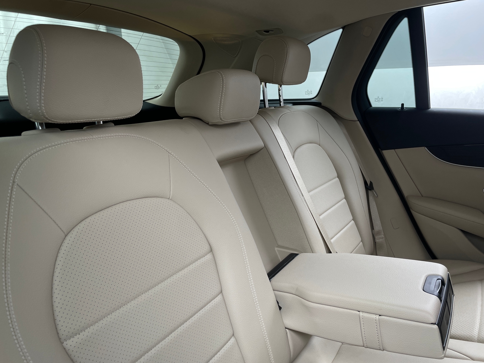 Thumbnail: 2021 Mercedes-Benz GLC - 6