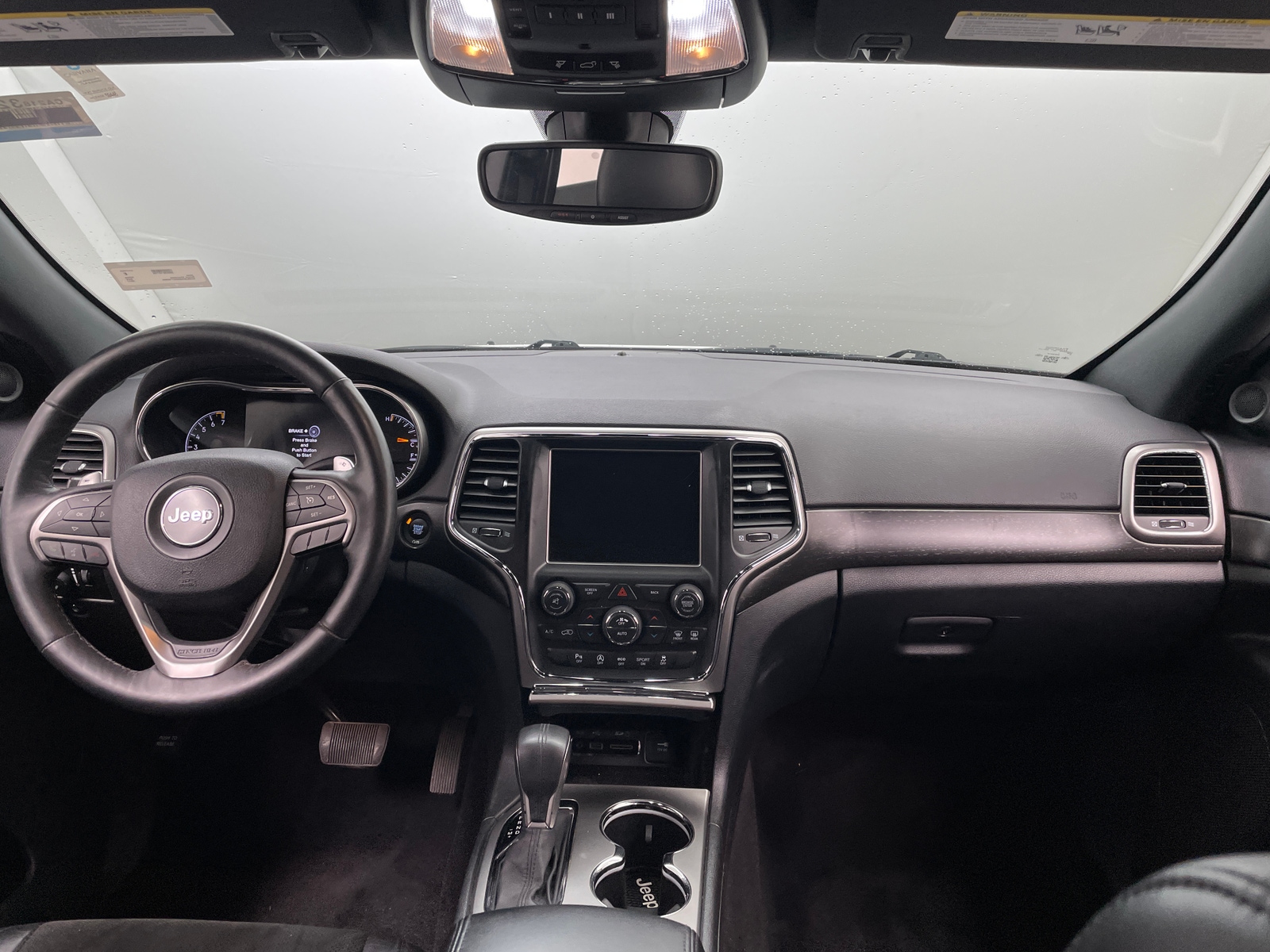 Thumbnail: 2017 Jeep Grand Cherokee - 3