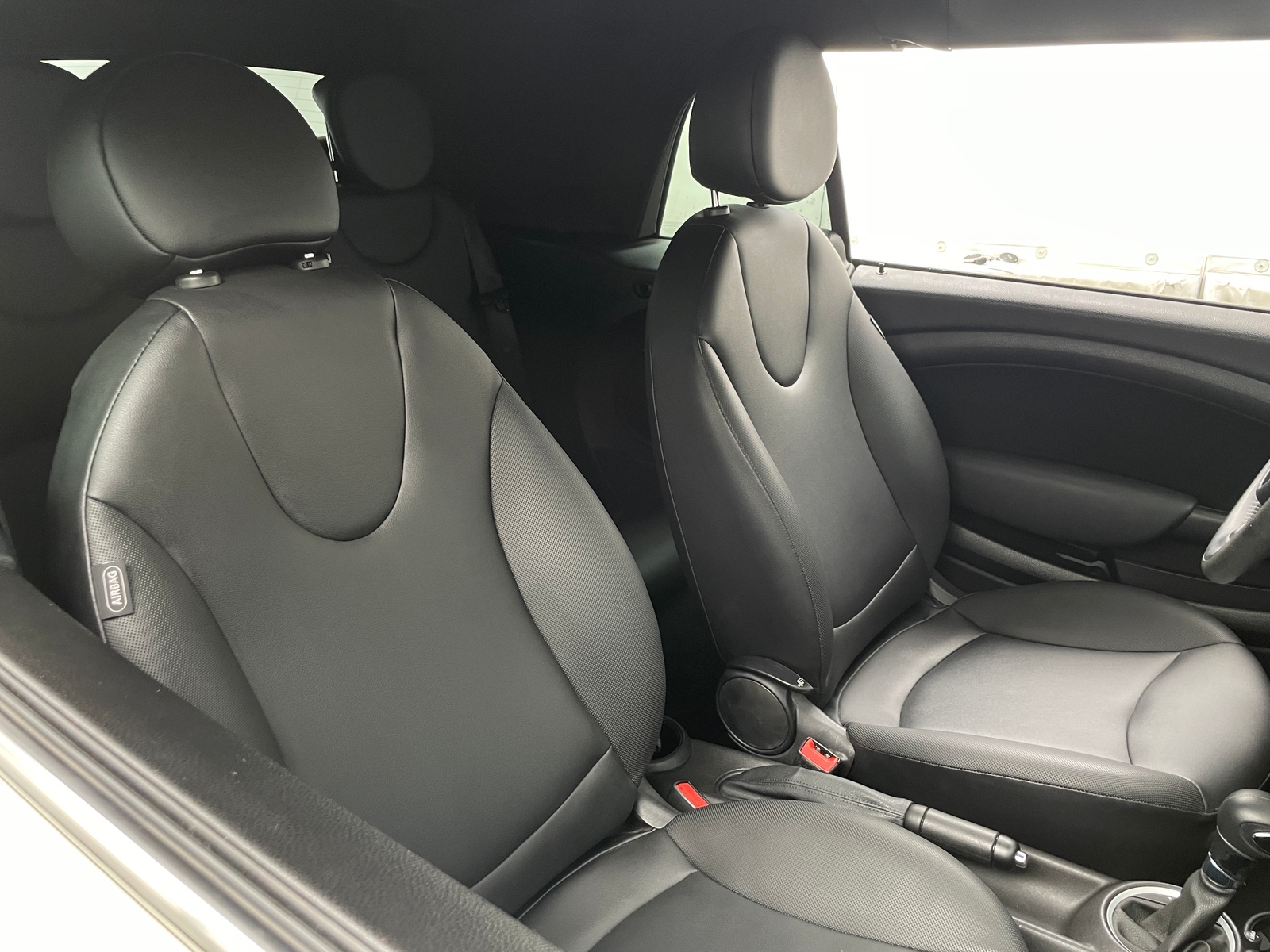 Thumbnail: 2015 MINI Cooper Convertible - 2