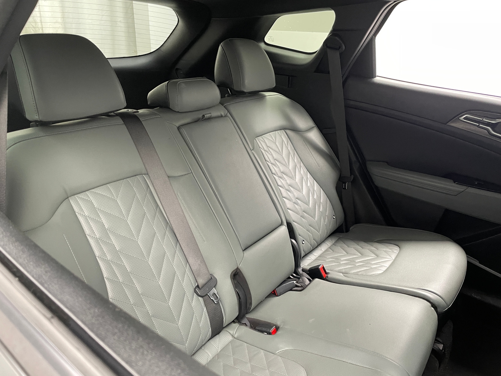 Thumbnail: 2023 Kia Sportage - 5