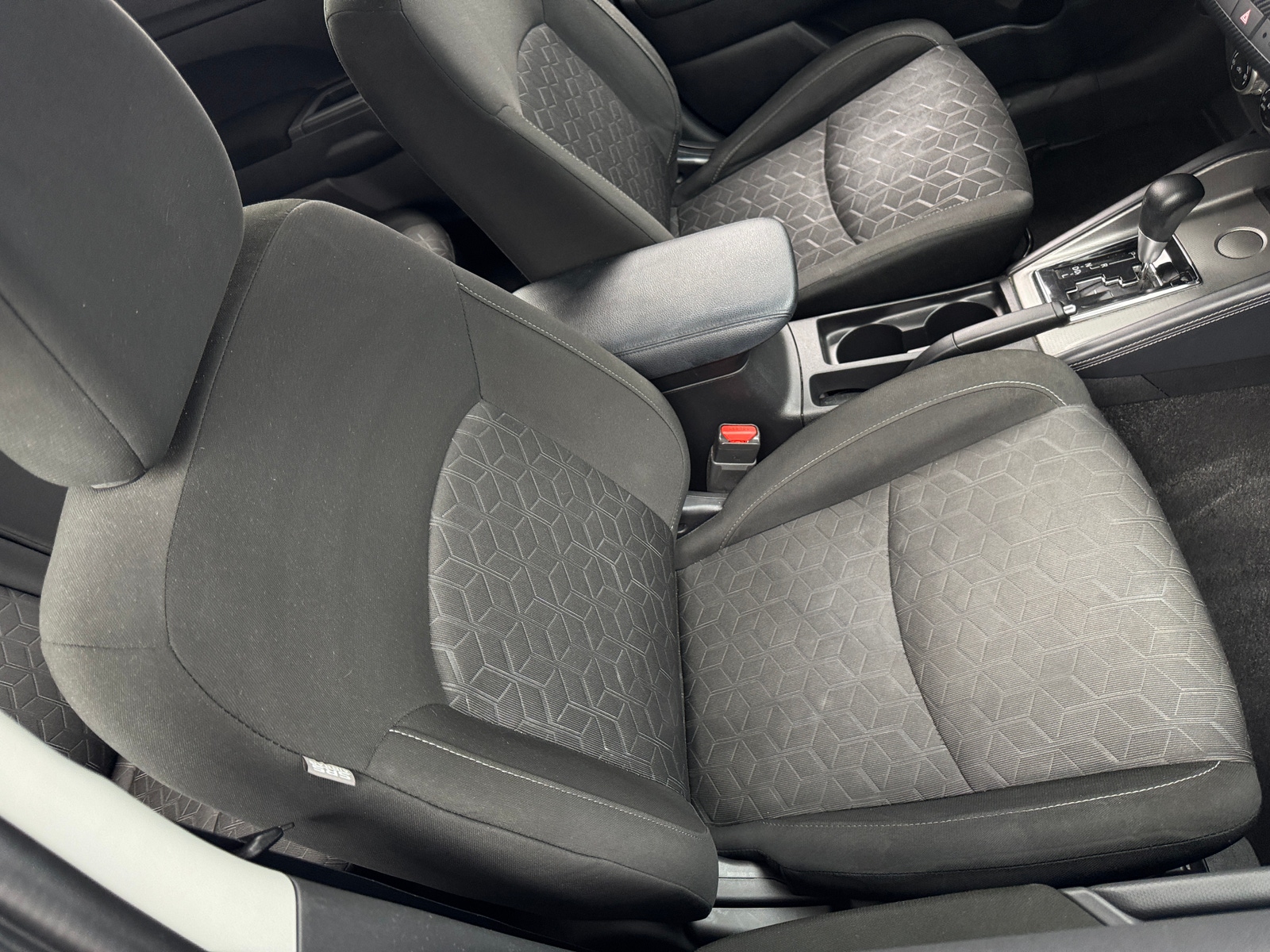 Thumbnail: 2021 Mitsubishi Outlander Sport - 2