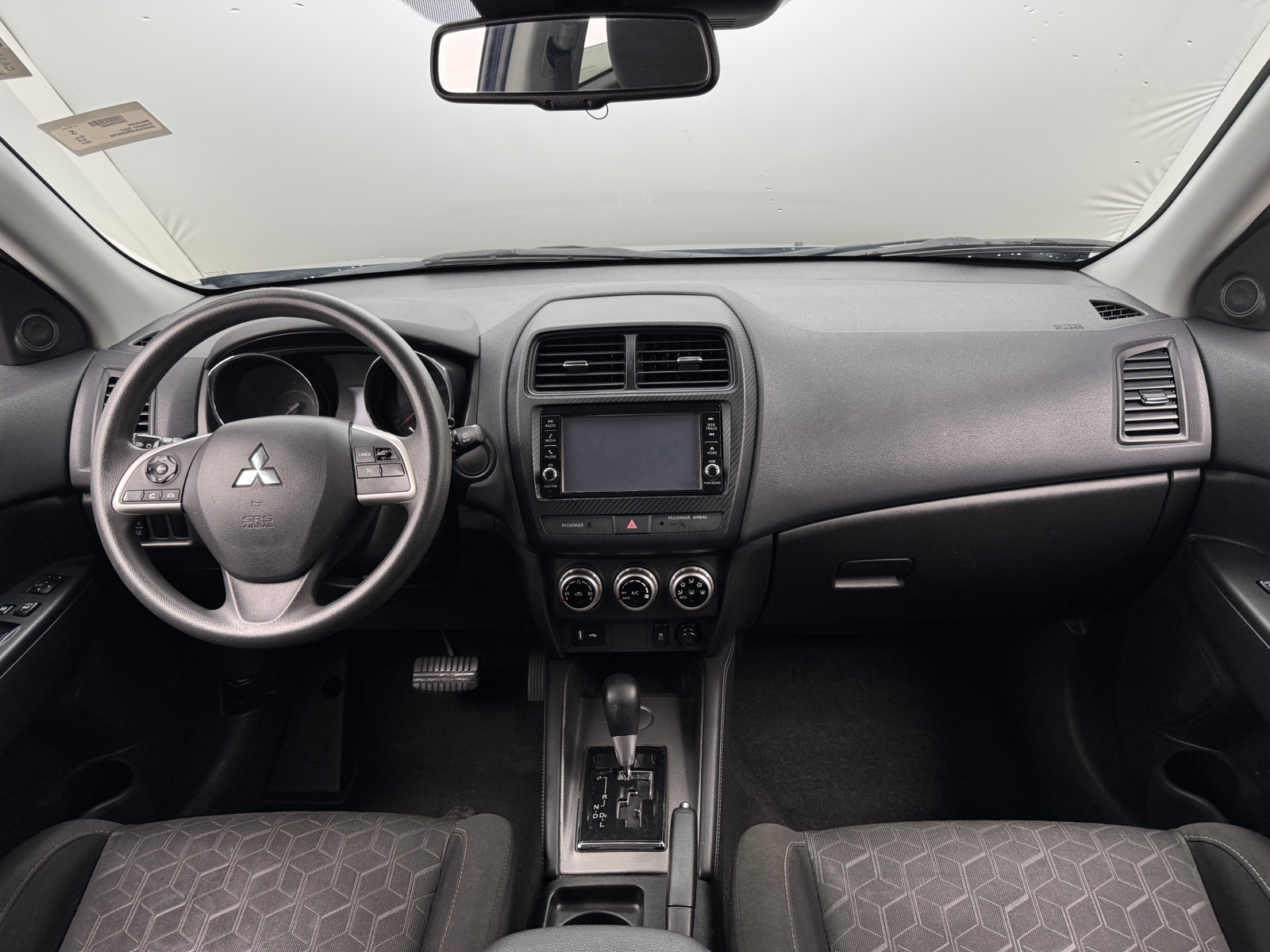 Thumbnail: 2021 Mitsubishi Outlander Sport - 3