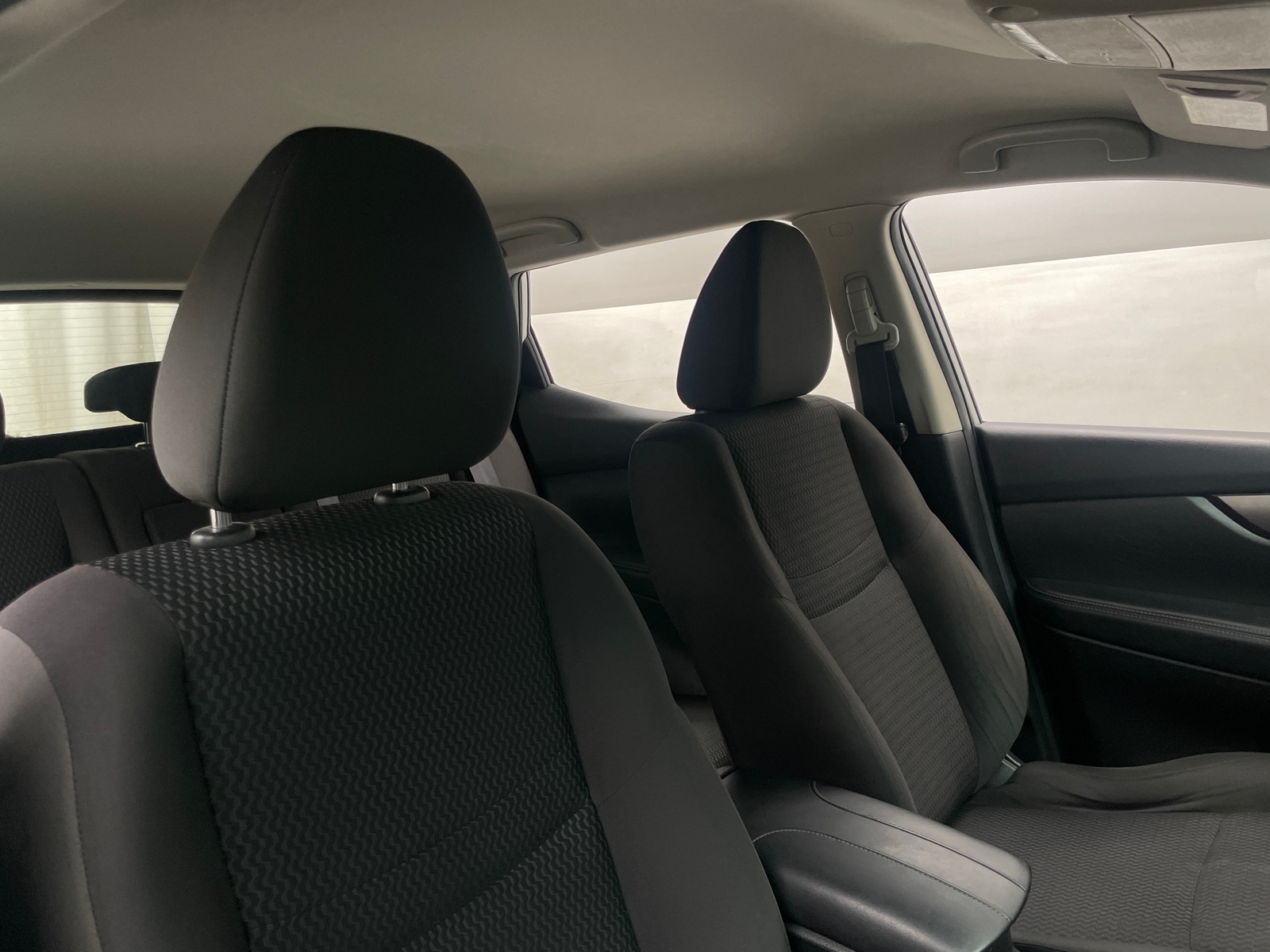 Thumbnail: 2018 Nissan Rogue Sport - 2