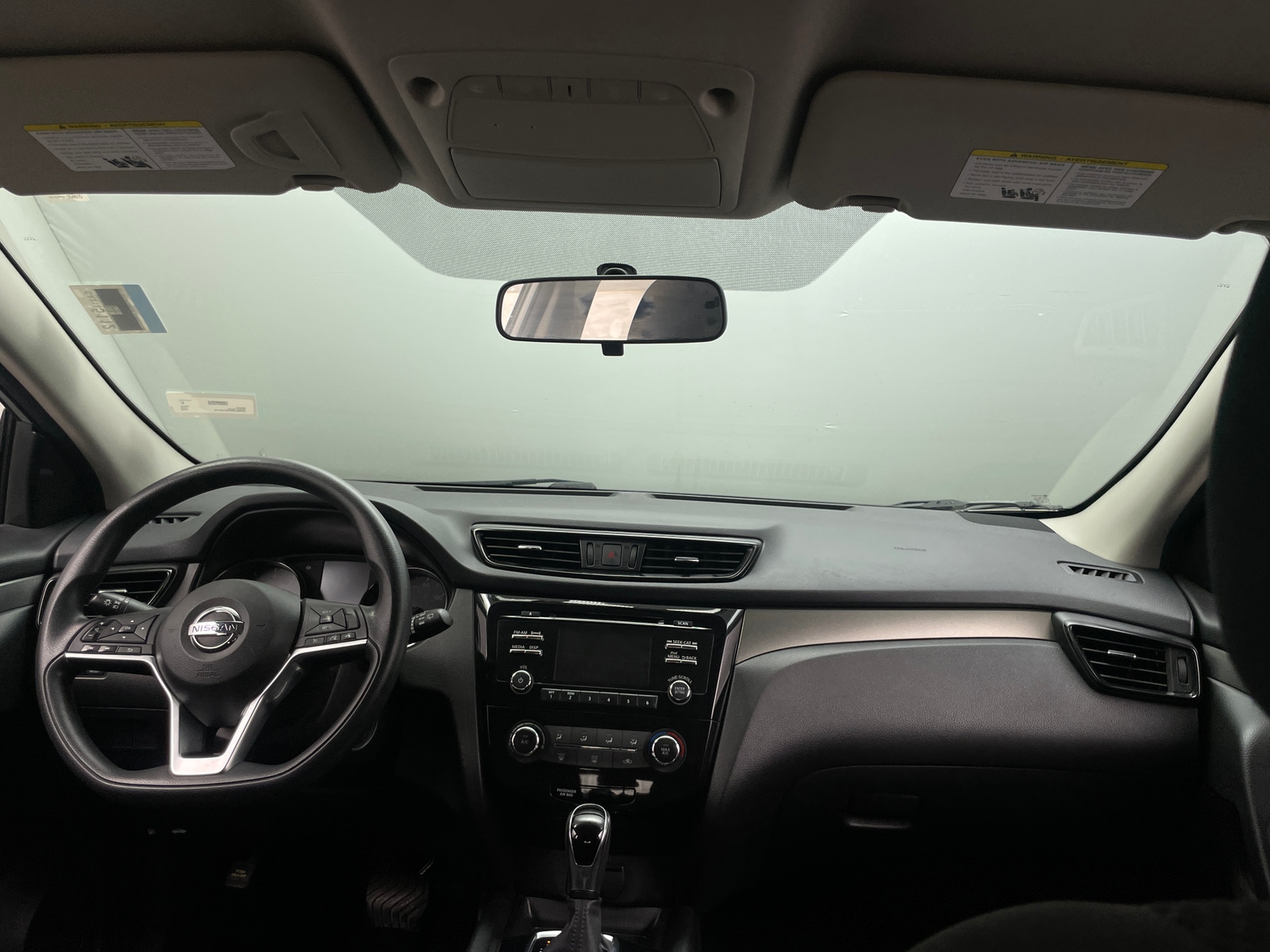 Thumbnail: 2018 Nissan Rogue Sport - 3
