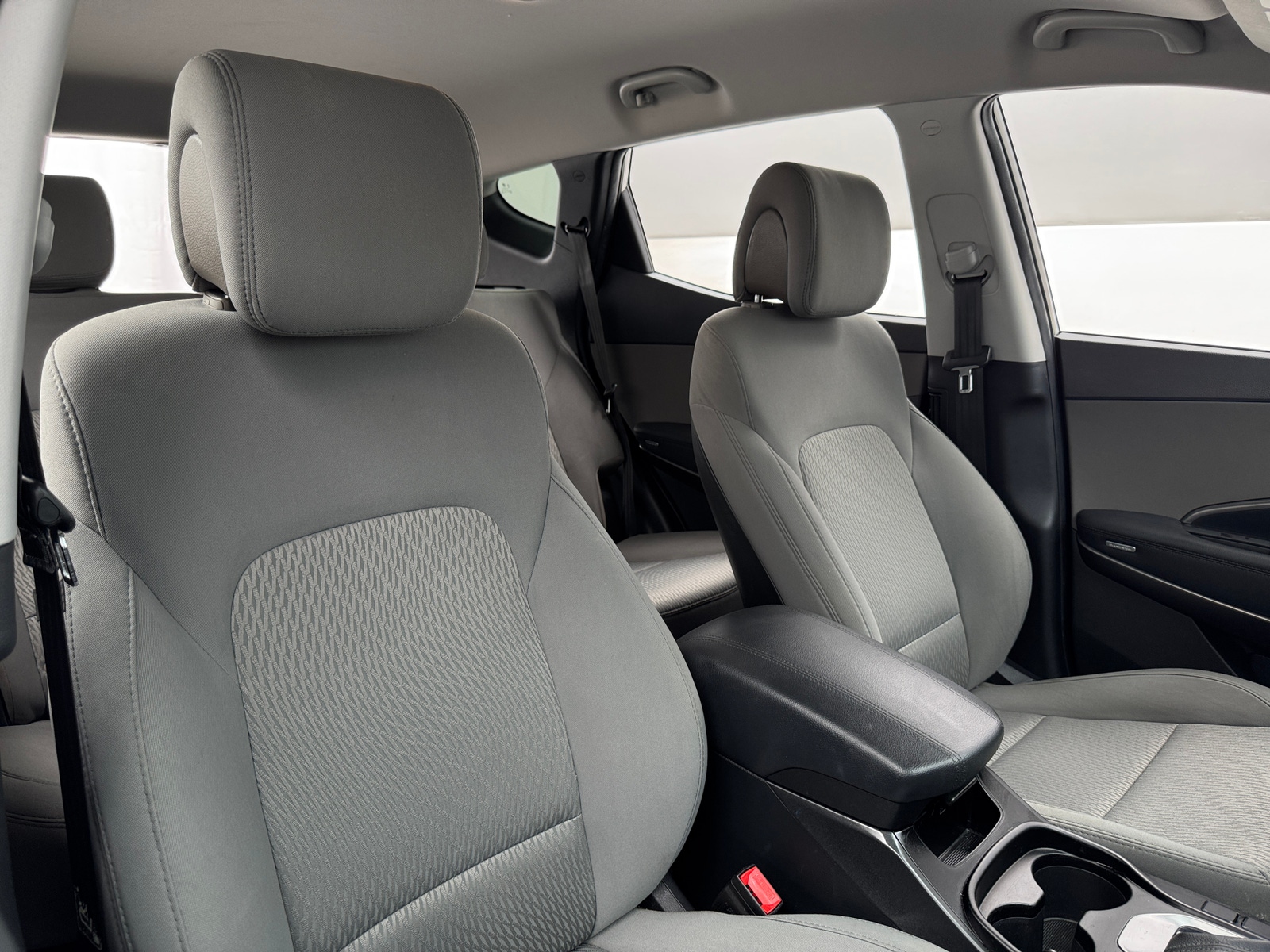 Thumbnail: 2018 Hyundai Santa Fe - 2