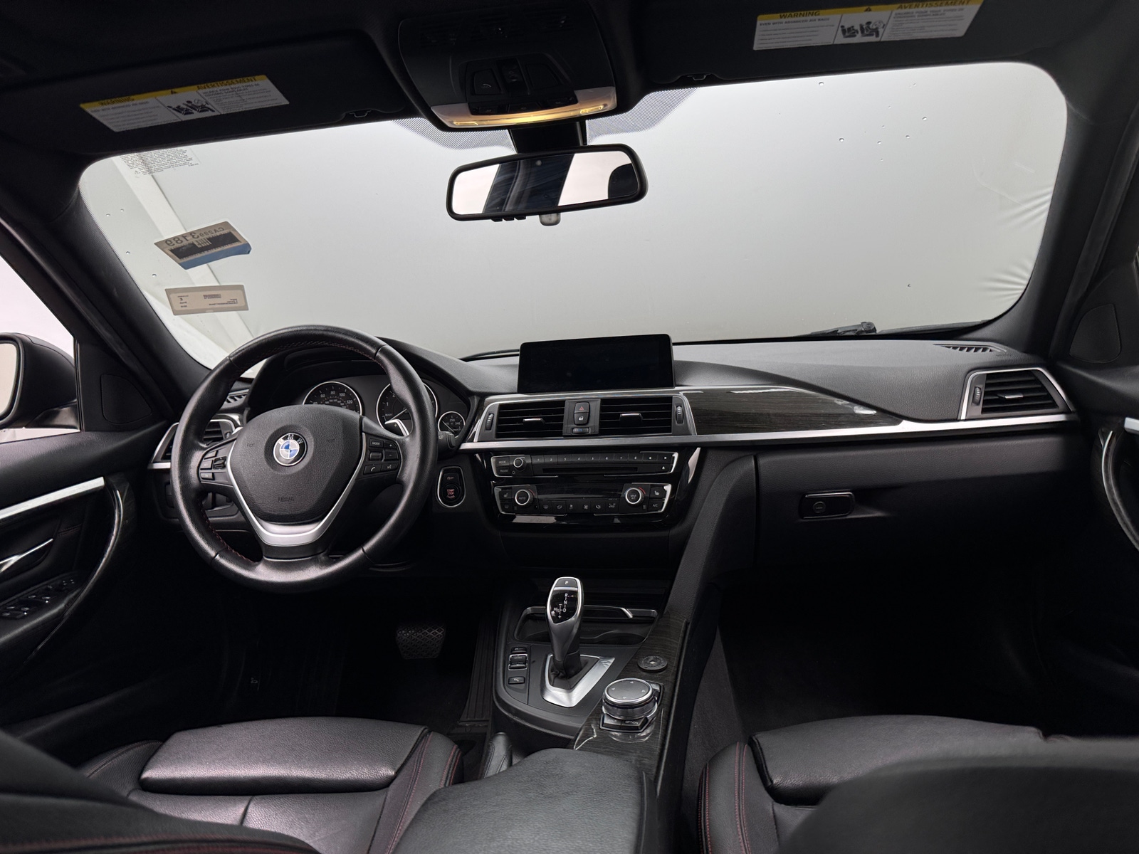 Thumbnail: 2016 BMW 3 Series - 2