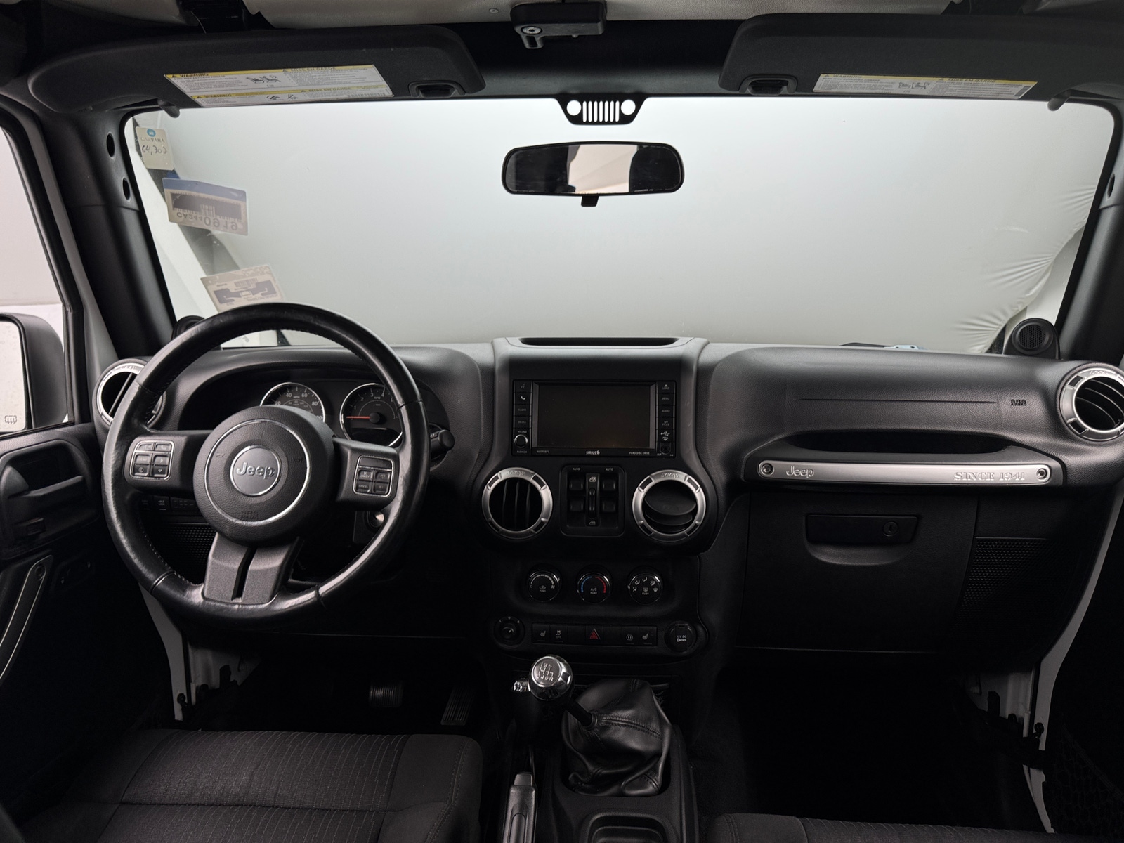 Thumbnail: 2012 Jeep Wrangler - 3