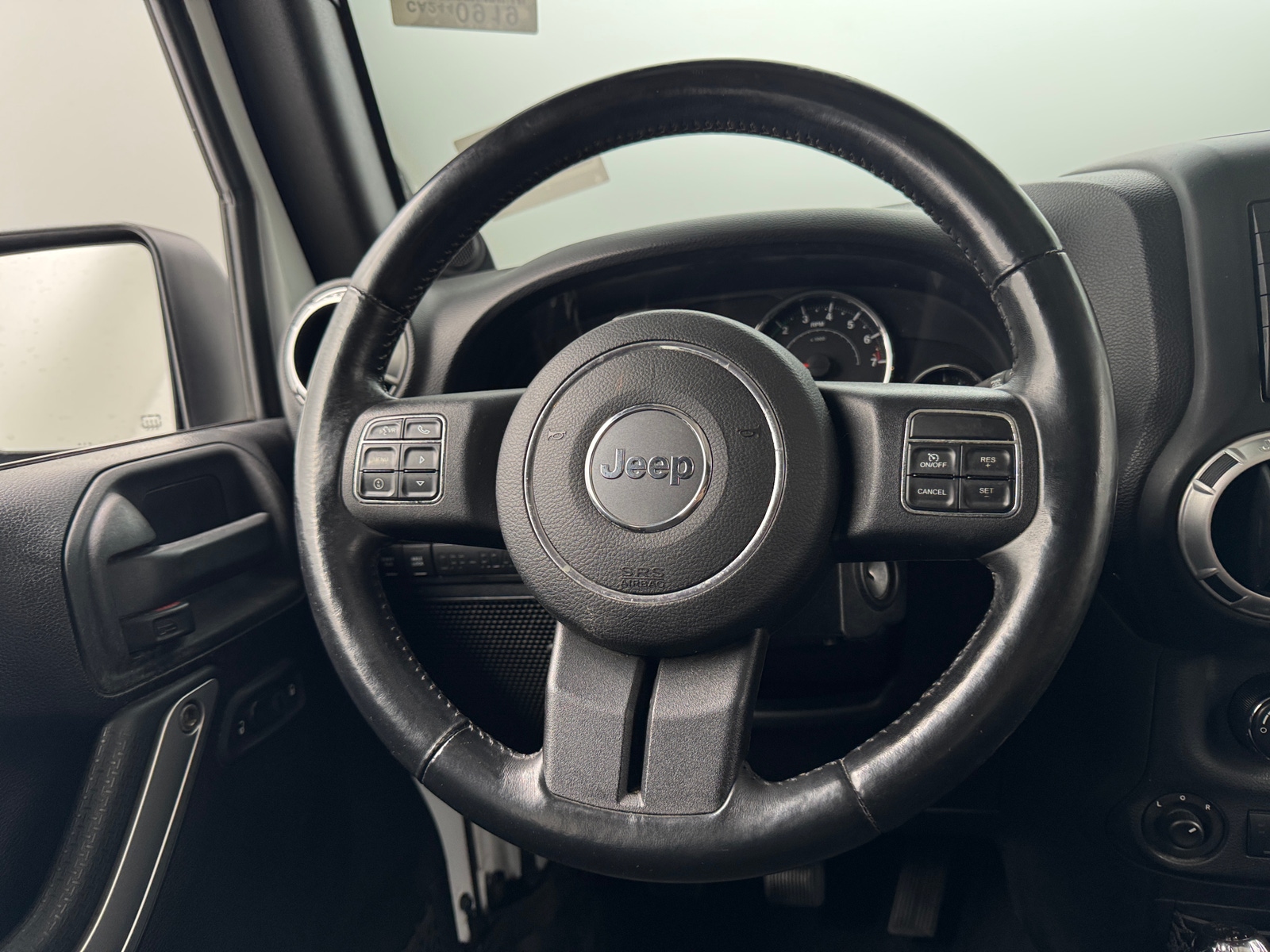 Thumbnail: 2012 Jeep Wrangler - 5