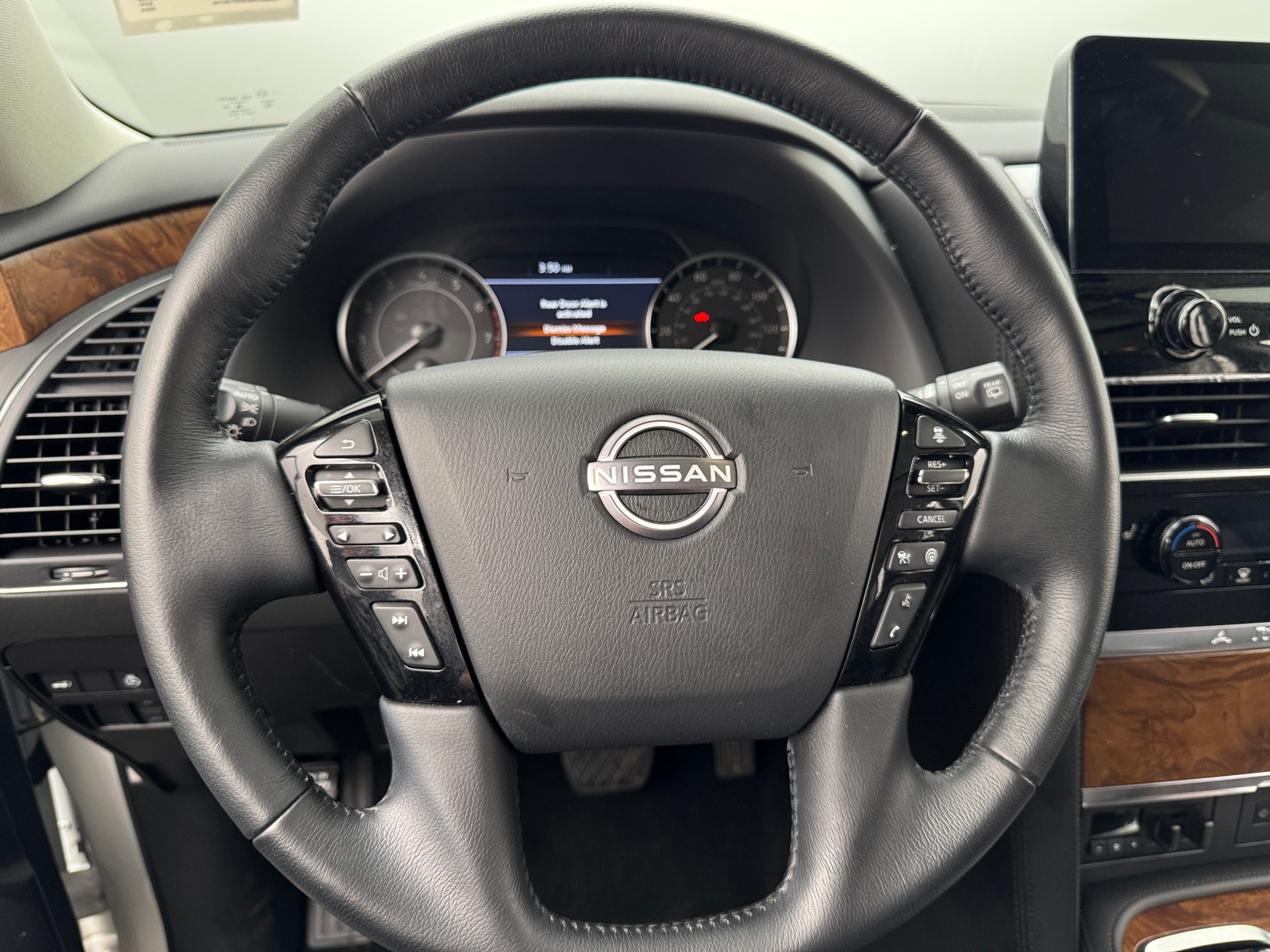 Thumbnail: 2024 Nissan Armada - 5