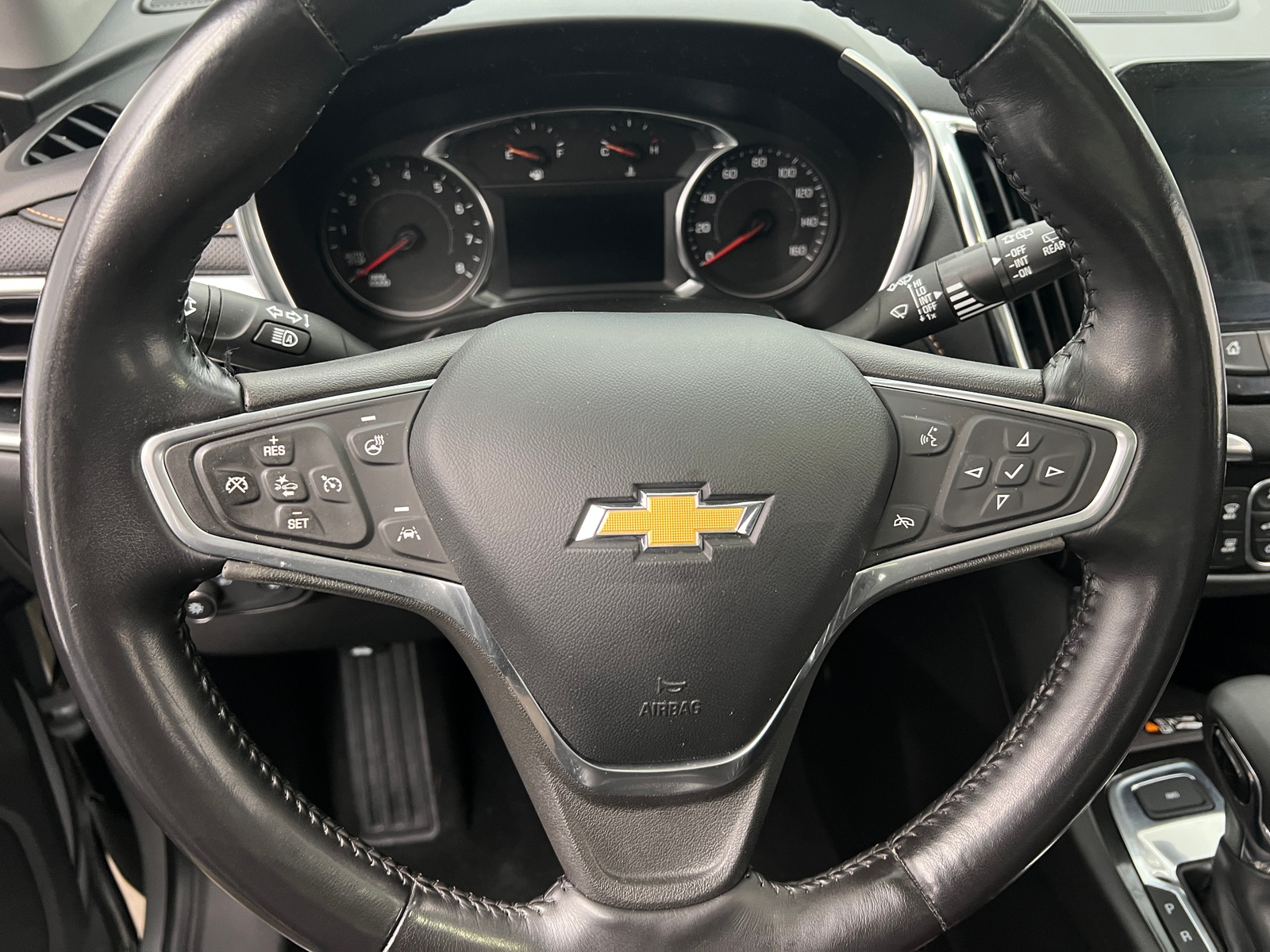 Thumbnail: 2022 Chevrolet Equinox - 4