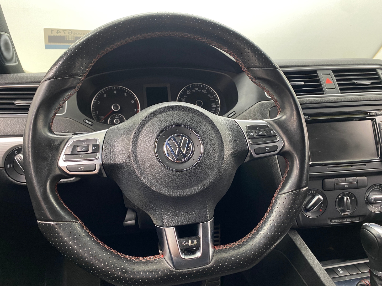 Thumbnail: 2013 Volkswagen Jetta - 5