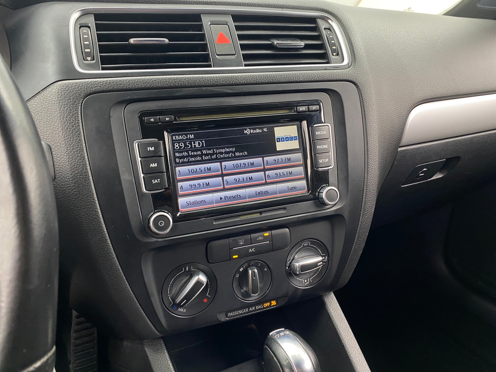 Thumbnail: 2013 Volkswagen Jetta - 4