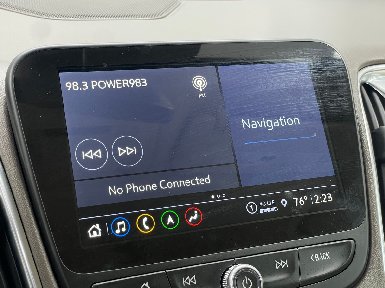 Thumbnail: 2024 Chevrolet Malibu - 3