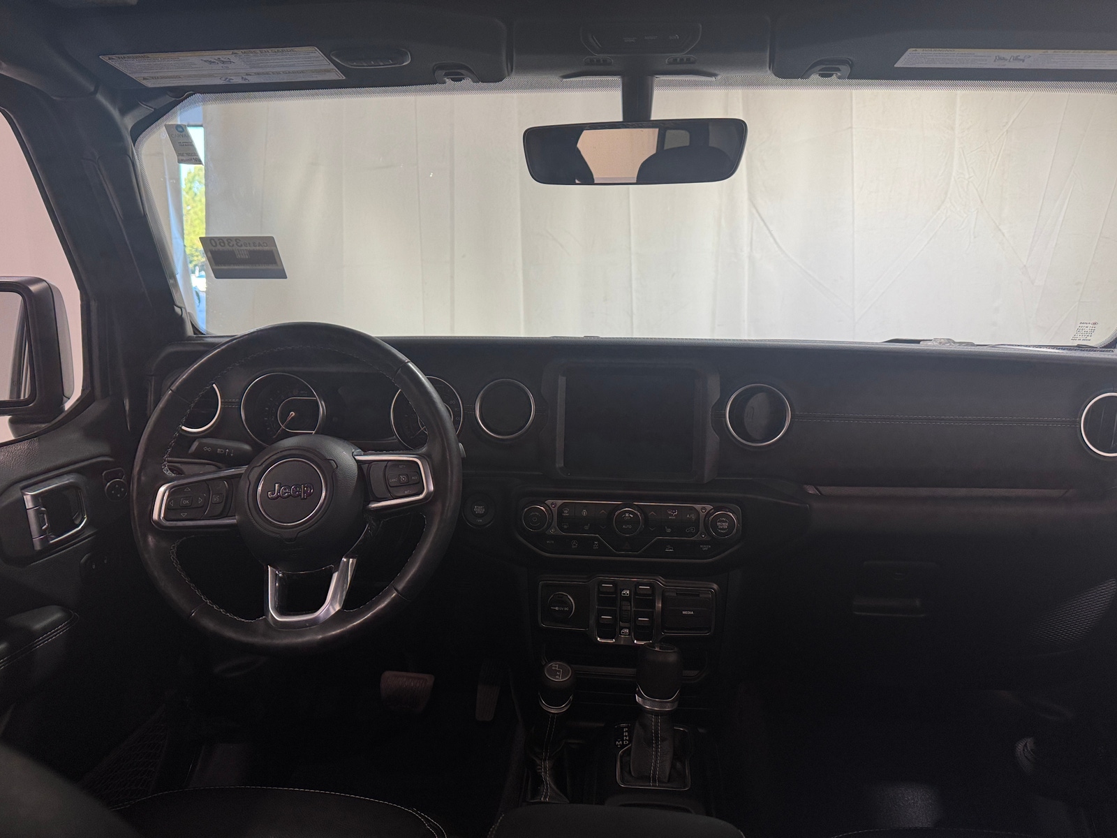 Thumbnail: 2022 Jeep Gladiator - 3