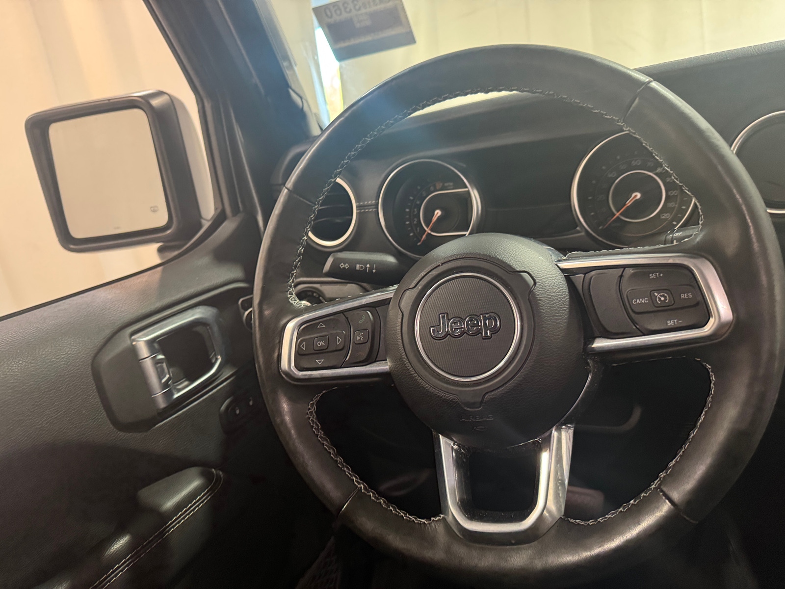 Thumbnail: 2022 Jeep Gladiator - 5
