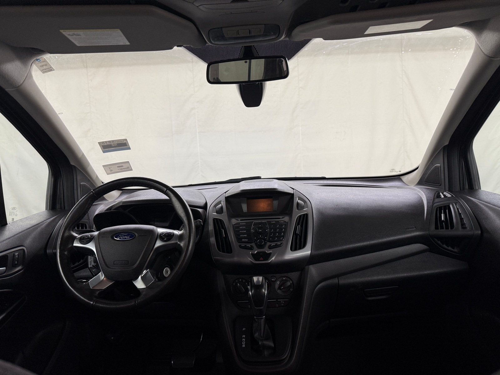 Thumbnail: 2018 Ford Transit Series - 3