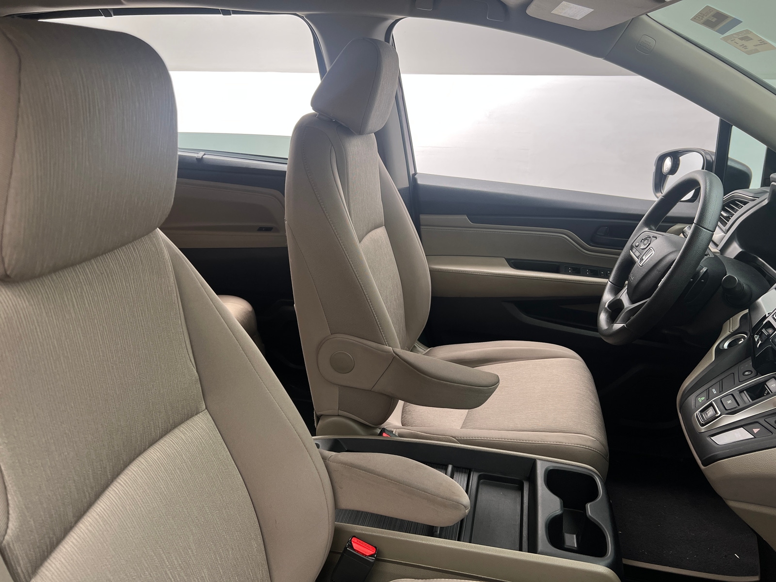 Thumbnail: 2019 Honda Odyssey - 2