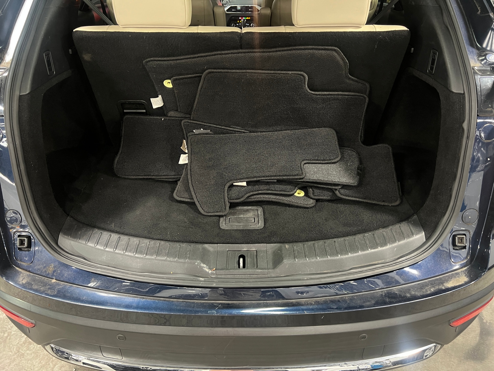 Thumbnail: 2020 Mazda CX-9 - 6