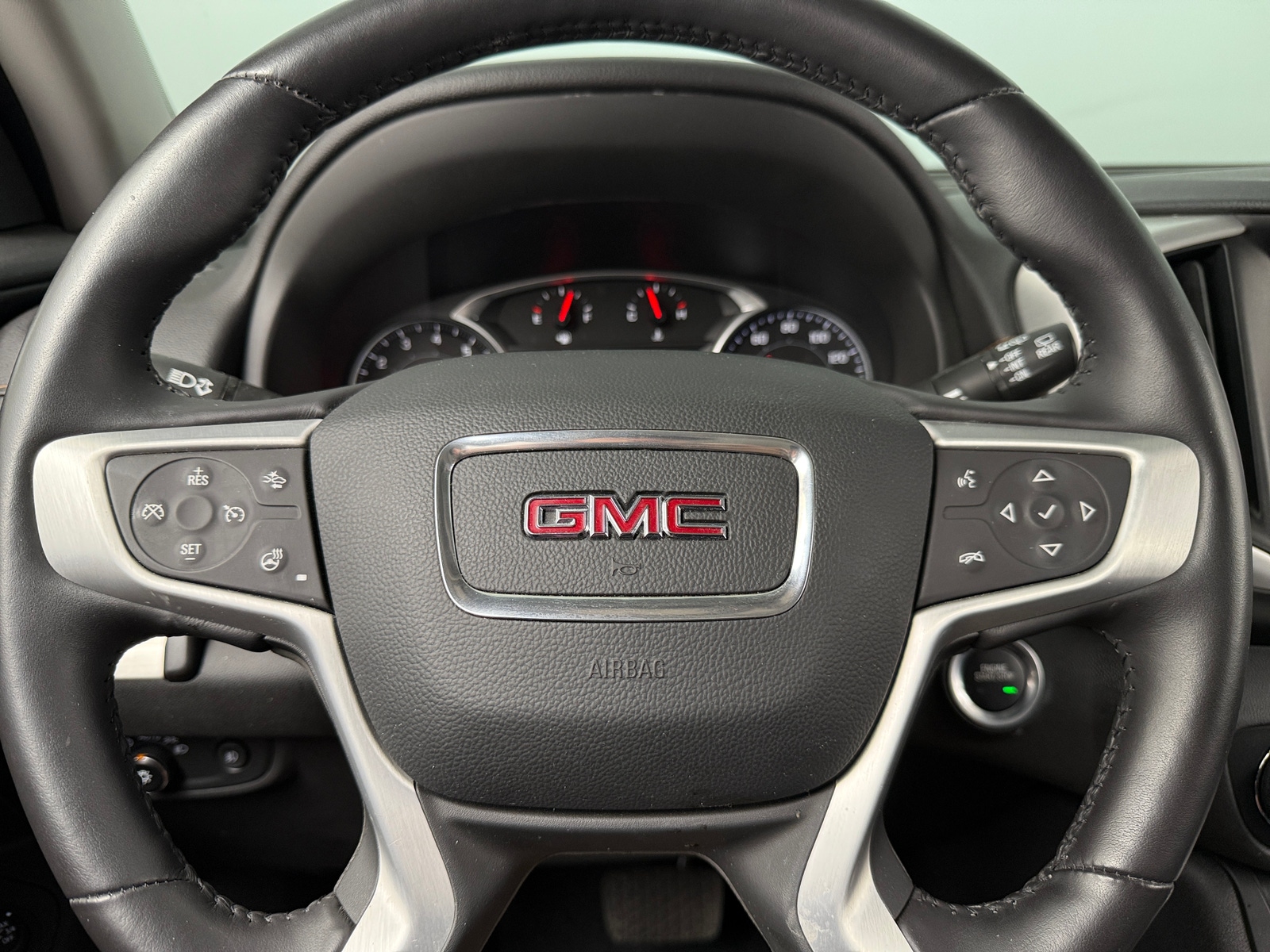 Thumbnail: 2020 GMC Terrain - 4