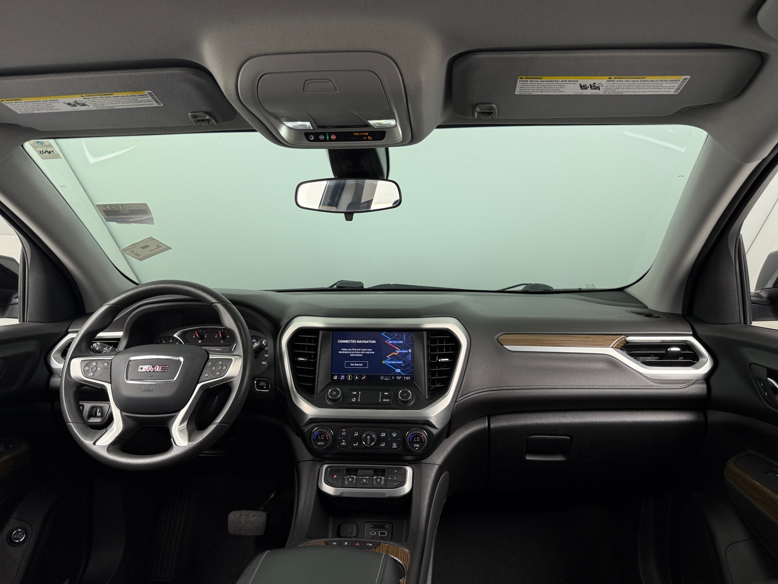 Thumbnail: 2023 GMC Acadia - 3