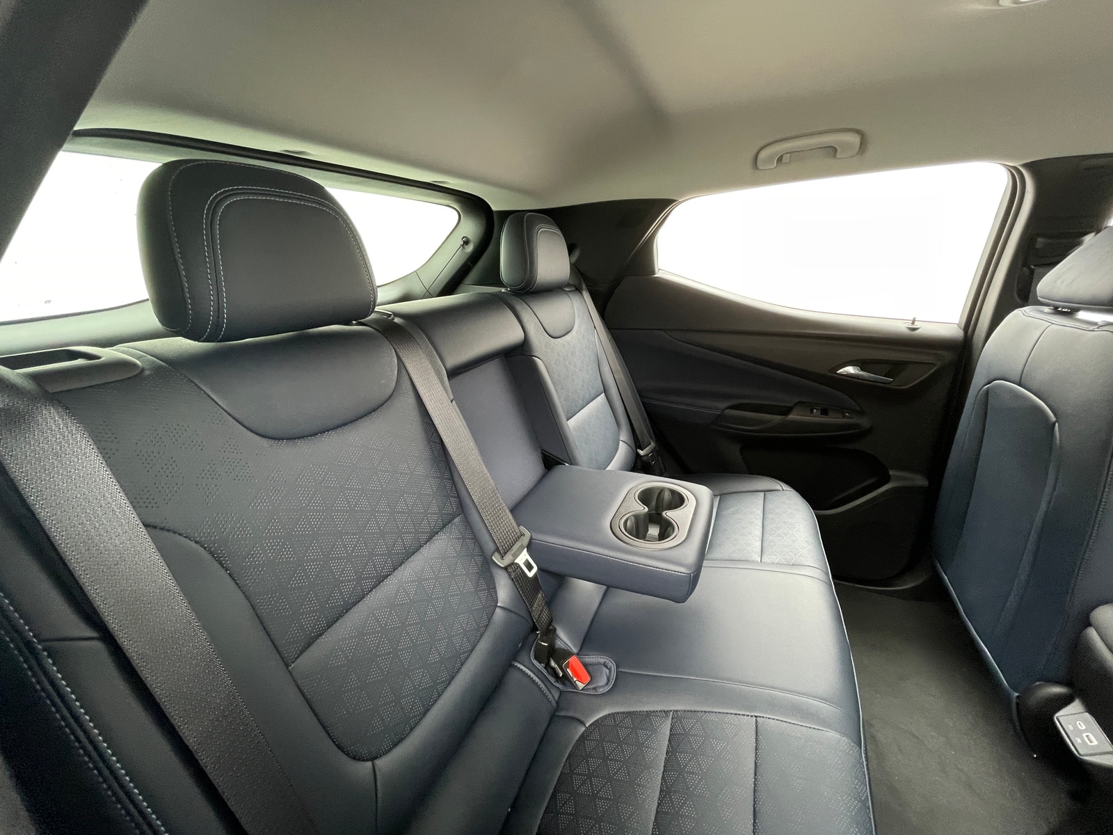 Thumbnail: 2023 Chevrolet Bolt EUV - 5