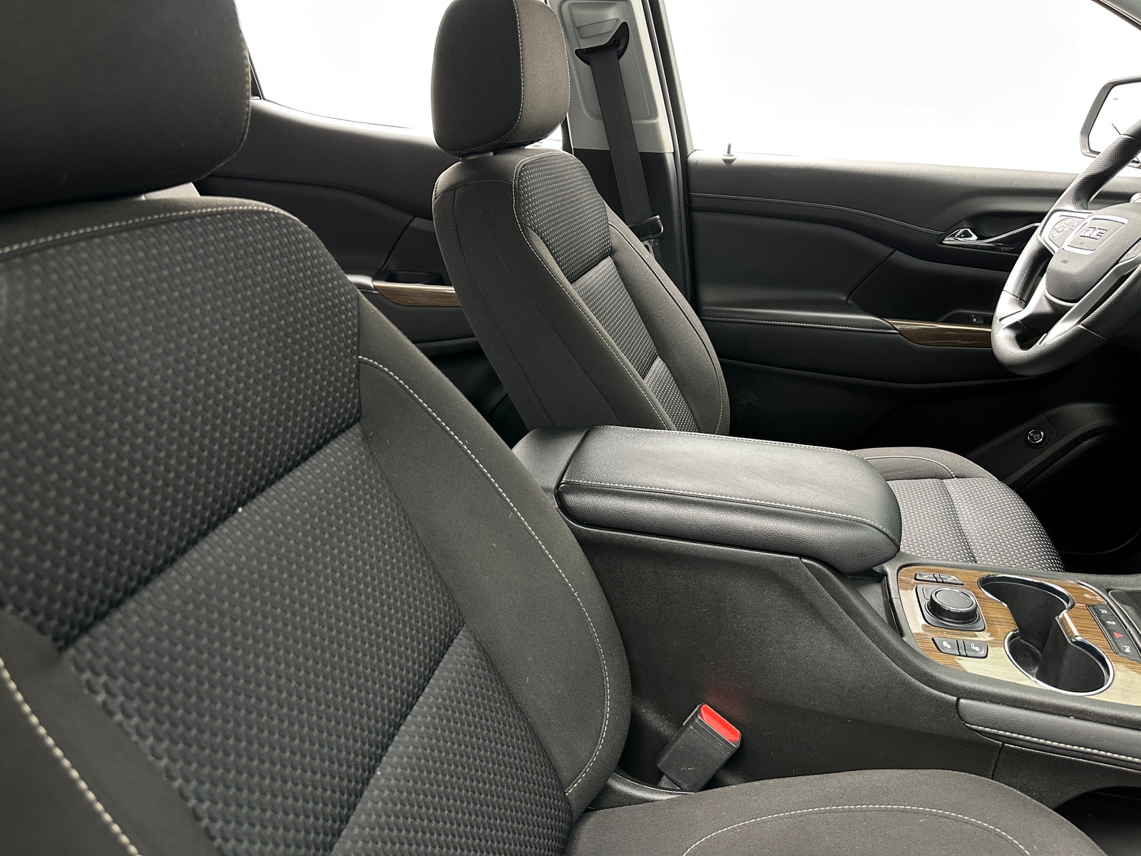 Thumbnail: 2023 GMC Acadia - 2