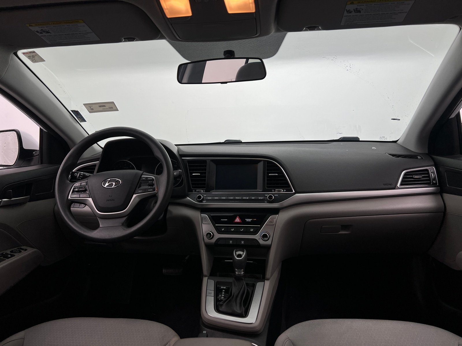 Thumbnail: 2017 Hyundai Elantra - 3